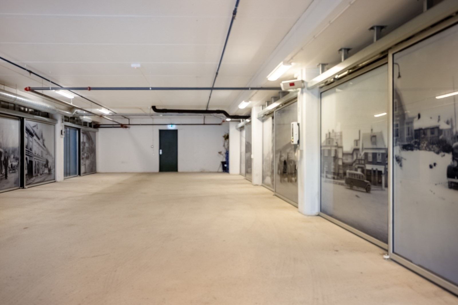 Til leiligheten hører en kjellerbod på 5,3 m² og en egen skibod. Galleribilde