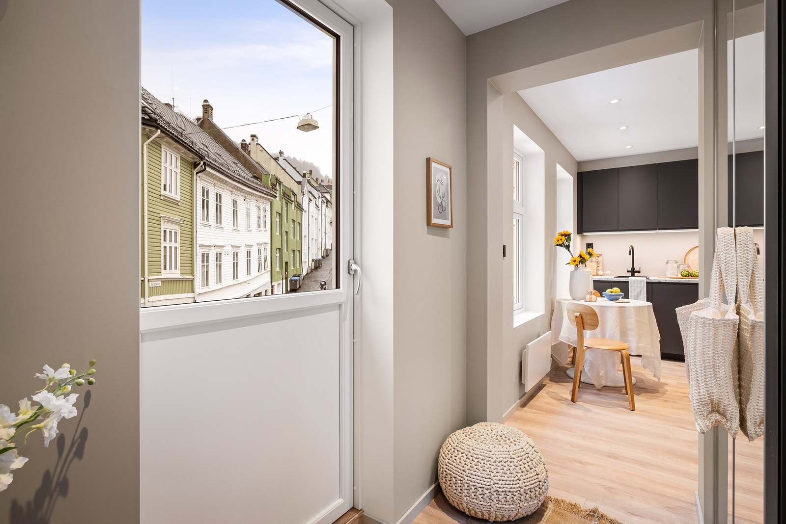 Utgang til balkong Galleribilde