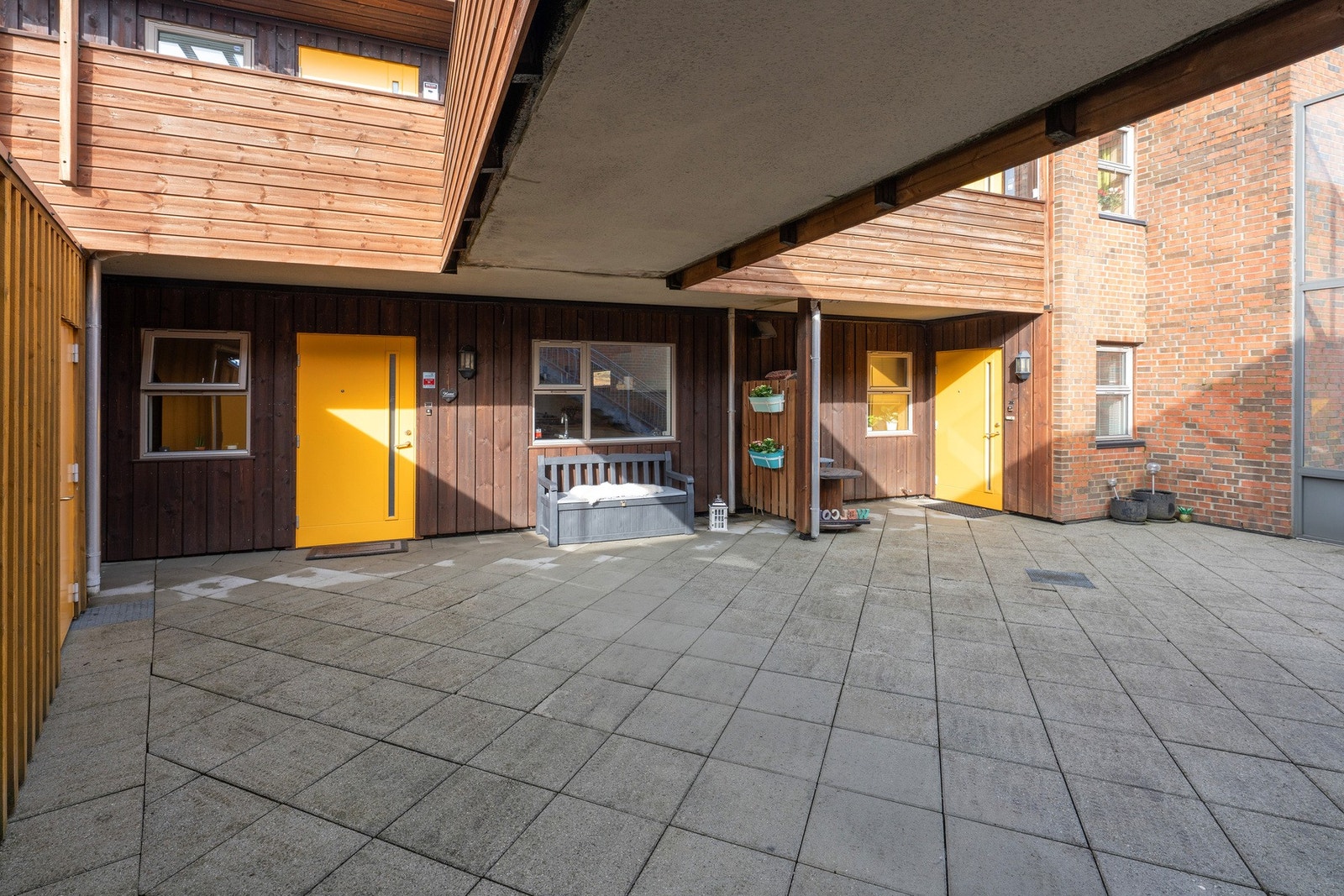 Utvendig bod rett utenfor leiligheten Galleribilde