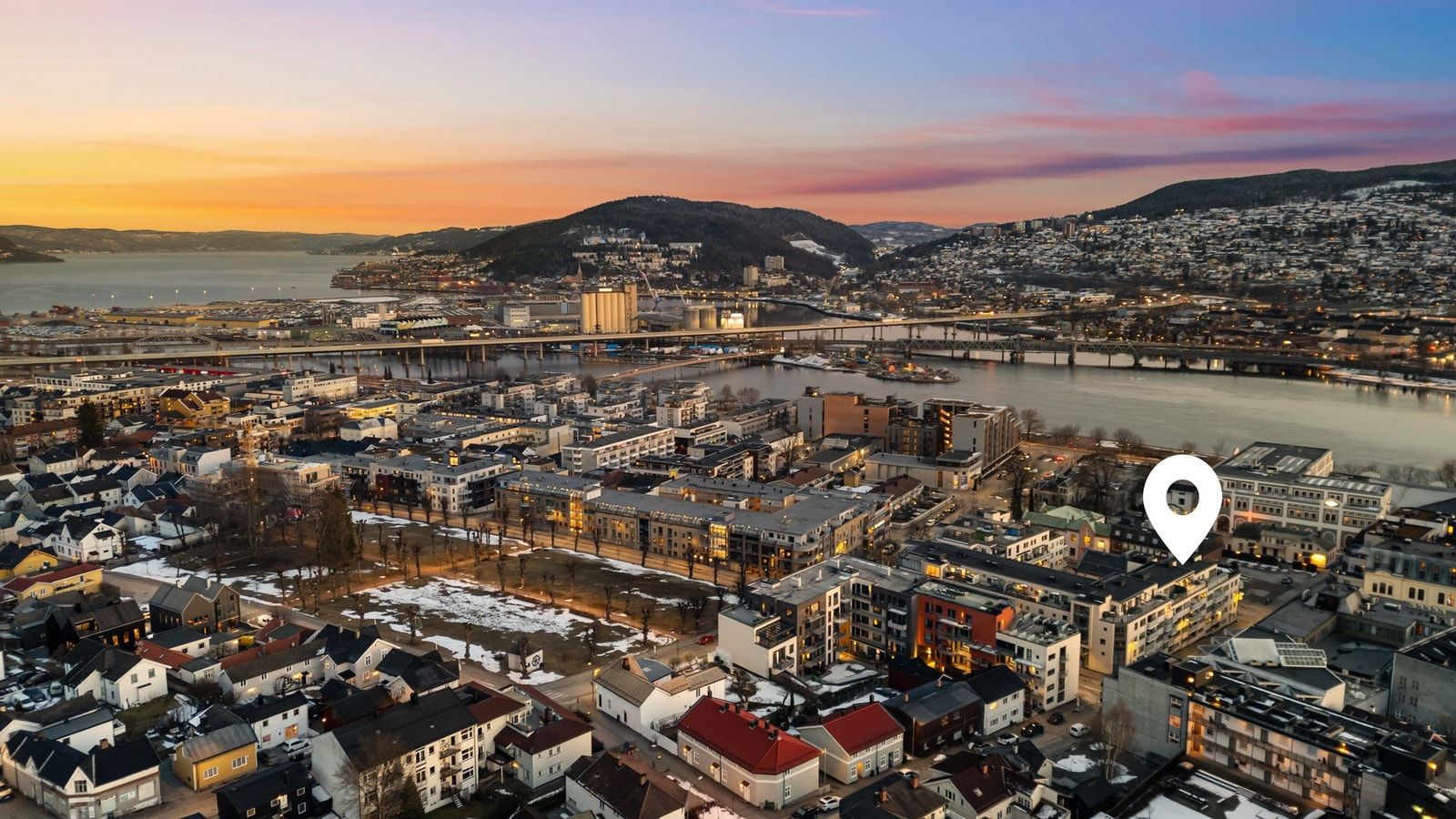 Som pendler ligger boligen godt til, med buss- og tog muligheter i gangavstand Galleribilde