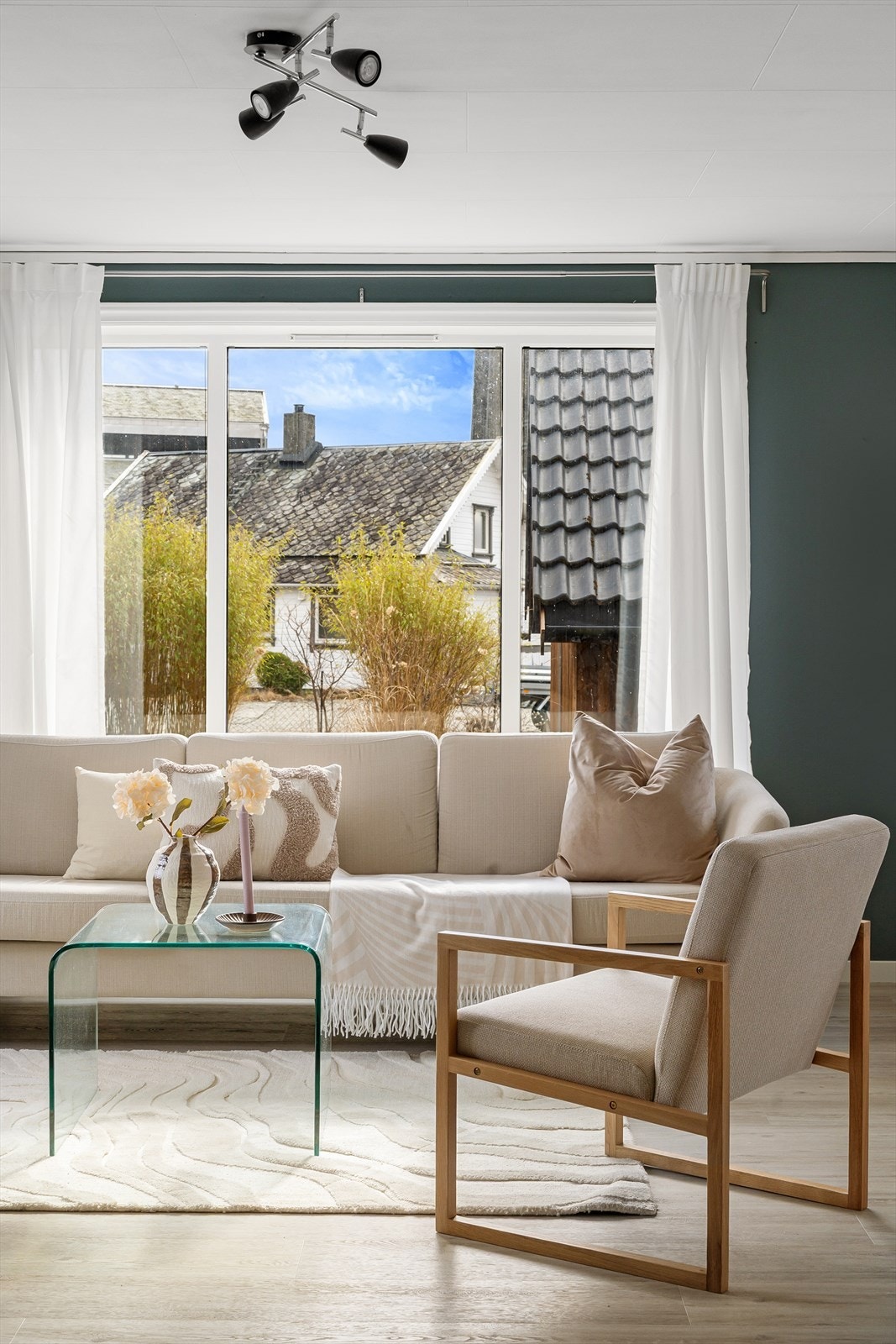 1. etasje - Stue Galleribilde