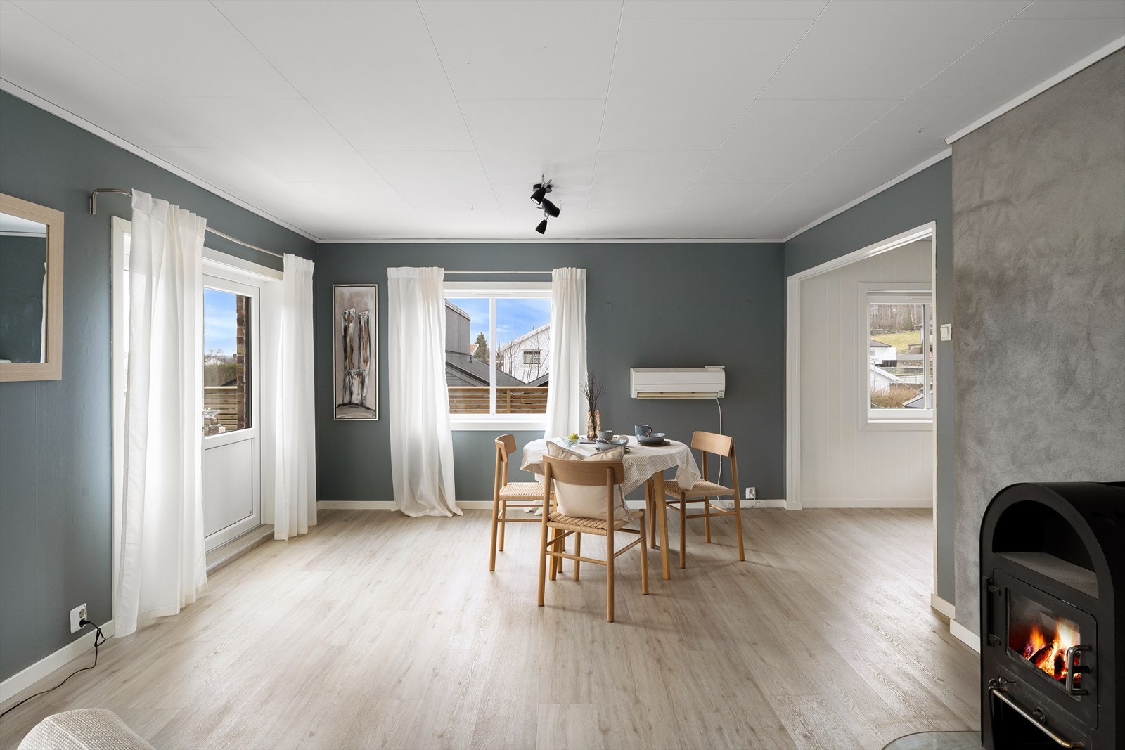 1. etasje - Stue Galleribilde