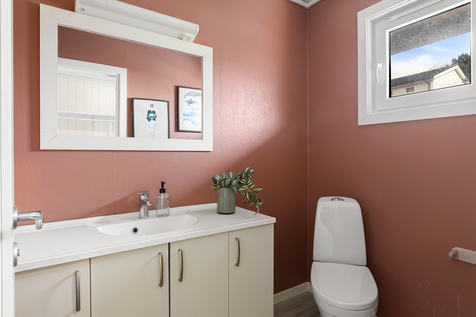 1. etasje - Bad Galleribilde