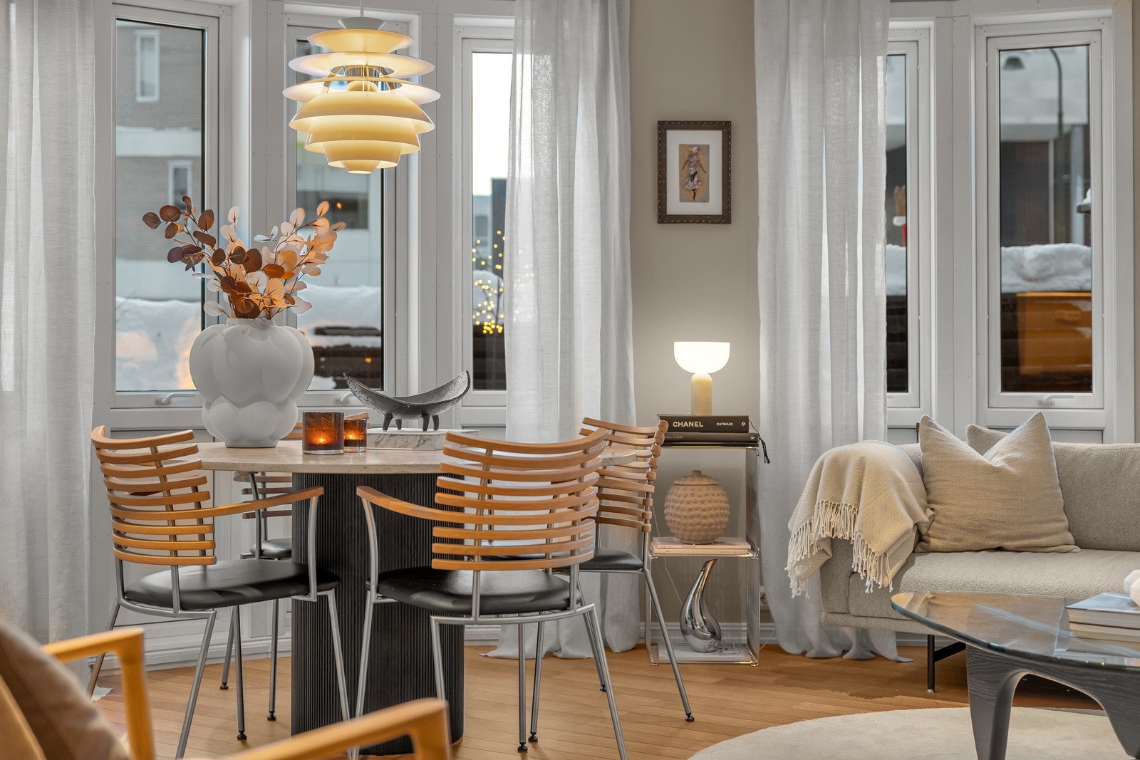 Fin plass til spisestue Galleribilde