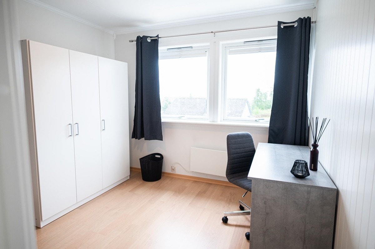 Utleid: Rom 5- 2. etg Galleribilde