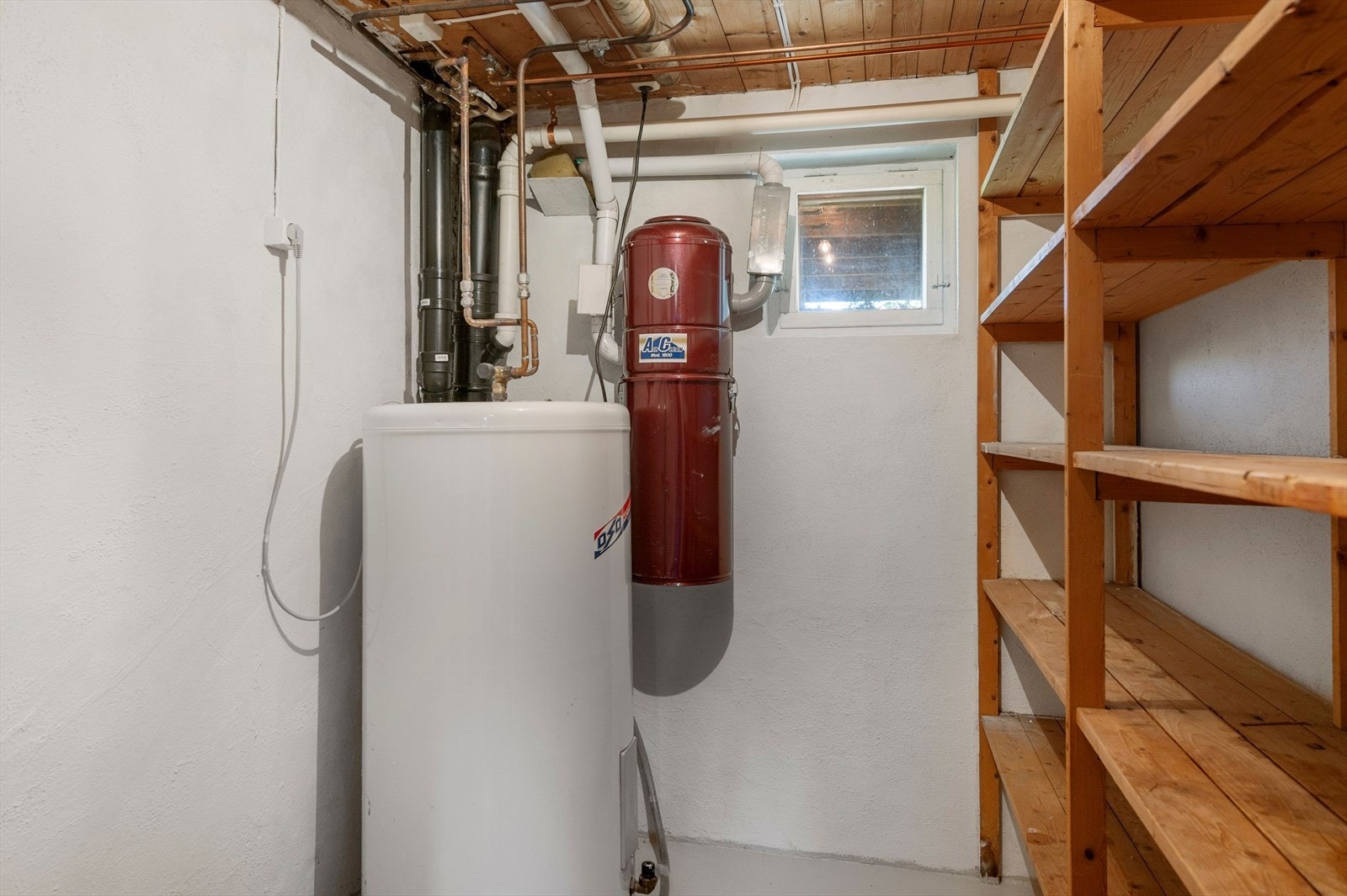 Bod i kjeller Galleribilde