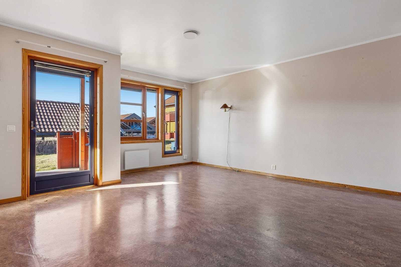 Stue med utgang til balkong Galleribilde