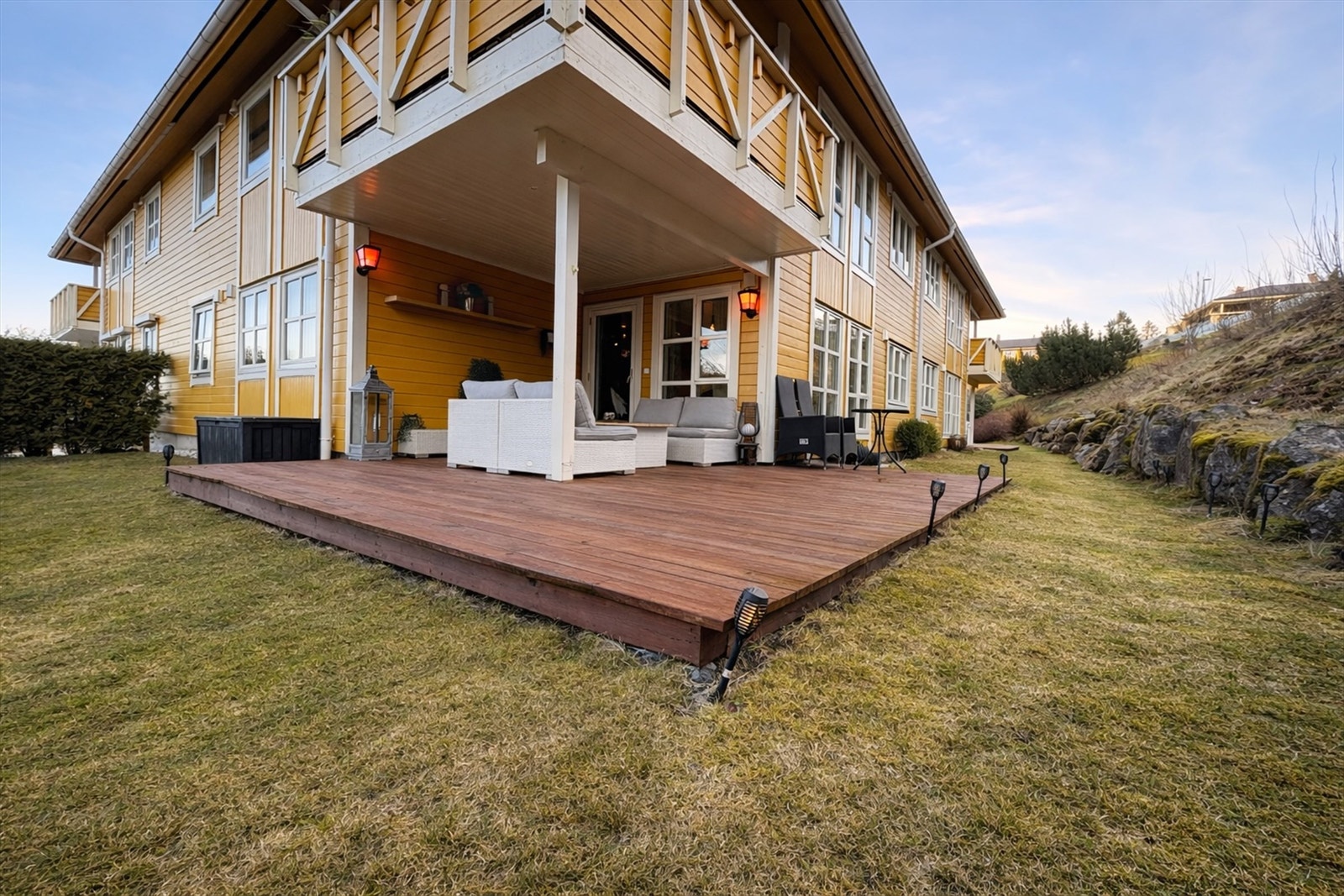 Velkommen til Åses vei 71 presentert av eiendomsmegler Mats Lund hos Krogsveen Bærum Galleribilde