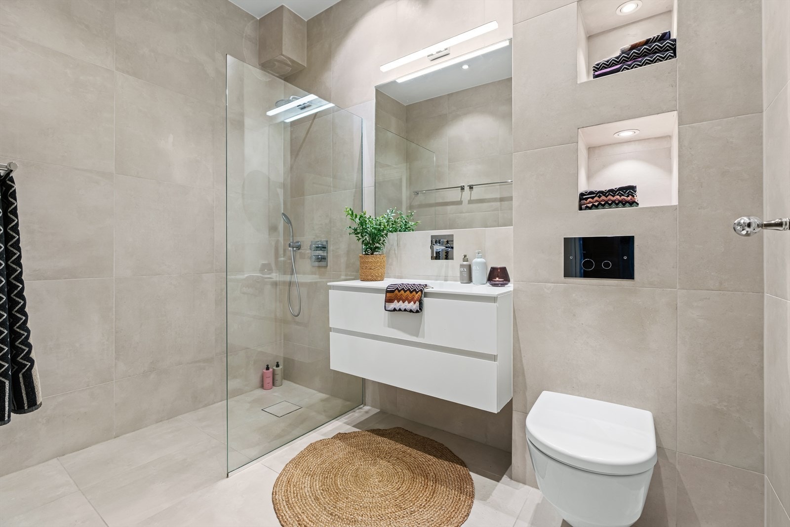 Baderommet er delikat og ble rehabilitert i 2019. Galleribilde