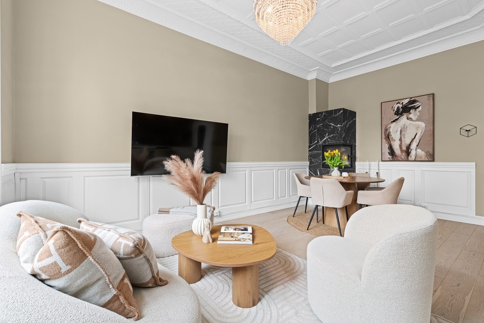 Leiligheten byr på en generøs takhøyde på ca. 3,14 m² som sørger for en god romfølelse. Galleribilde