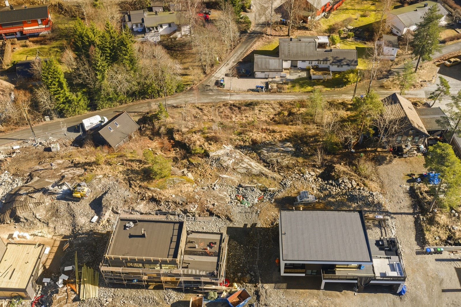 Med bil er det kun ca. 10 minutter til Moss og Vestby, og ca. 45 minutter til Oslo sentrum. Galleribilde