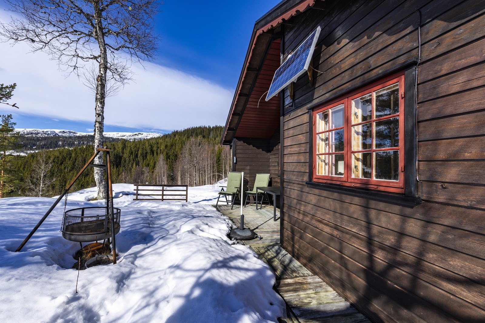 Med flott utsikt og gode solforhold ligger alt til rette for fine dager på fjellet! Galleribilde
