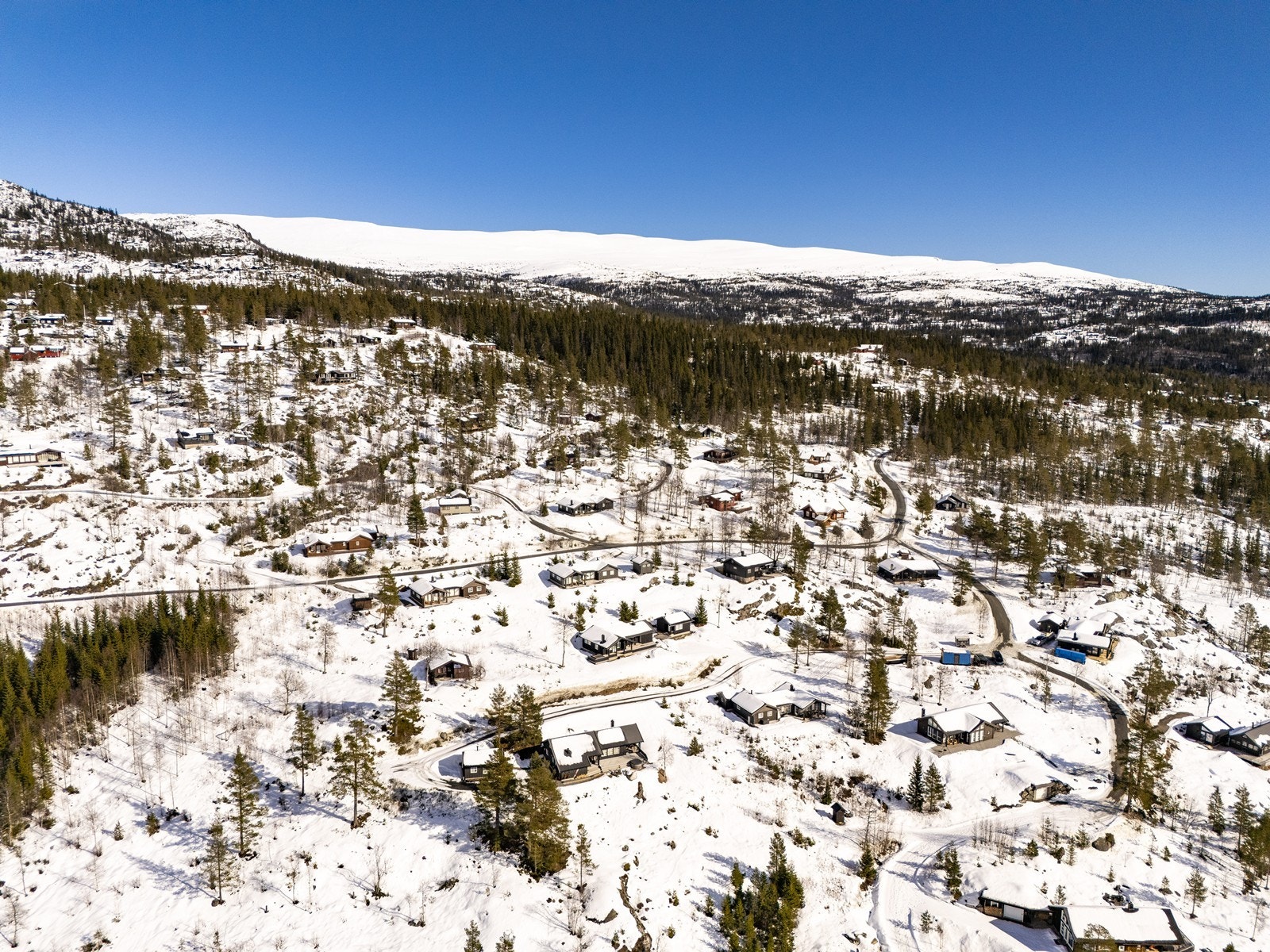 For skiglade besøkende ligger Tempelseter Skisenter kun 9 minutter unna, med egen T-krokheis. Dette er en perfekt plass for deg som ønsker en enkel og naturnær hytteopplevelse! Galleribilde