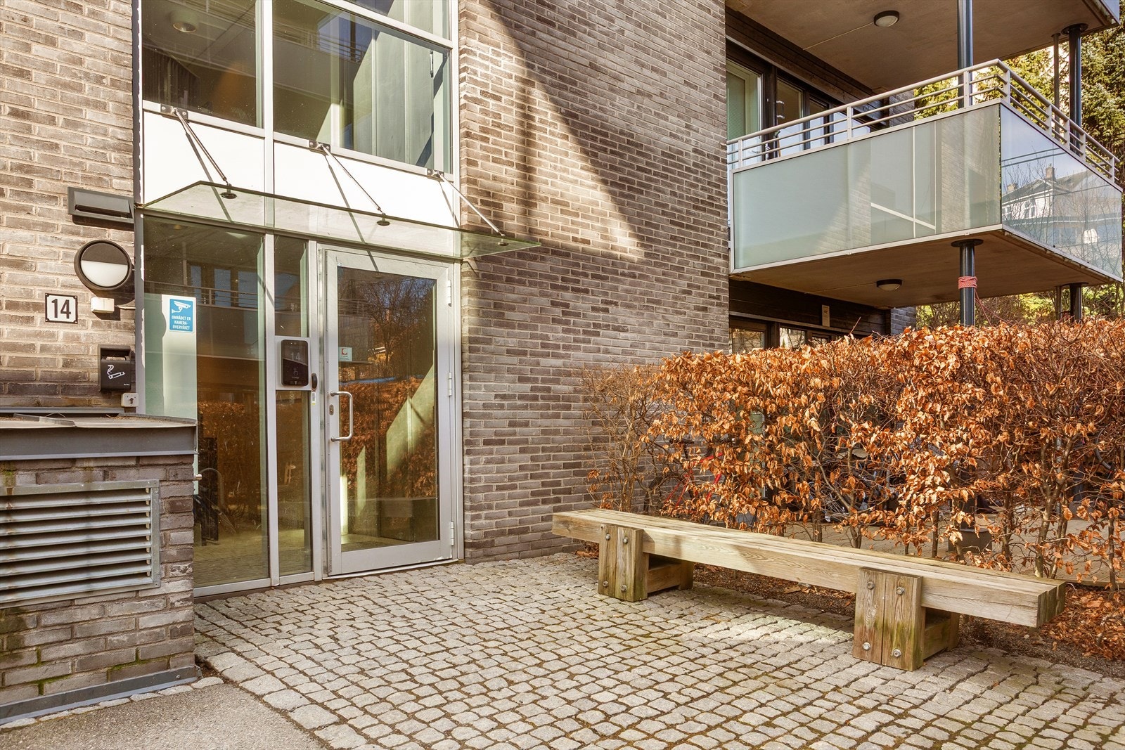 Velkommen til Nedre Skøyen vei 14. Et meget ettertraktet og populært område Galleribilde