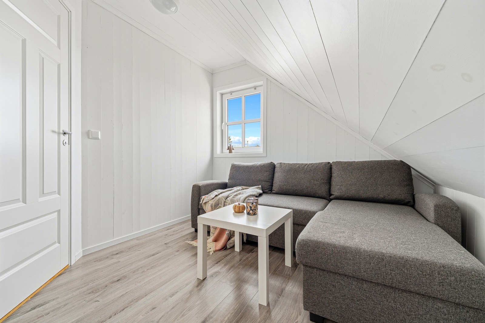 Loftstue Galleribilde