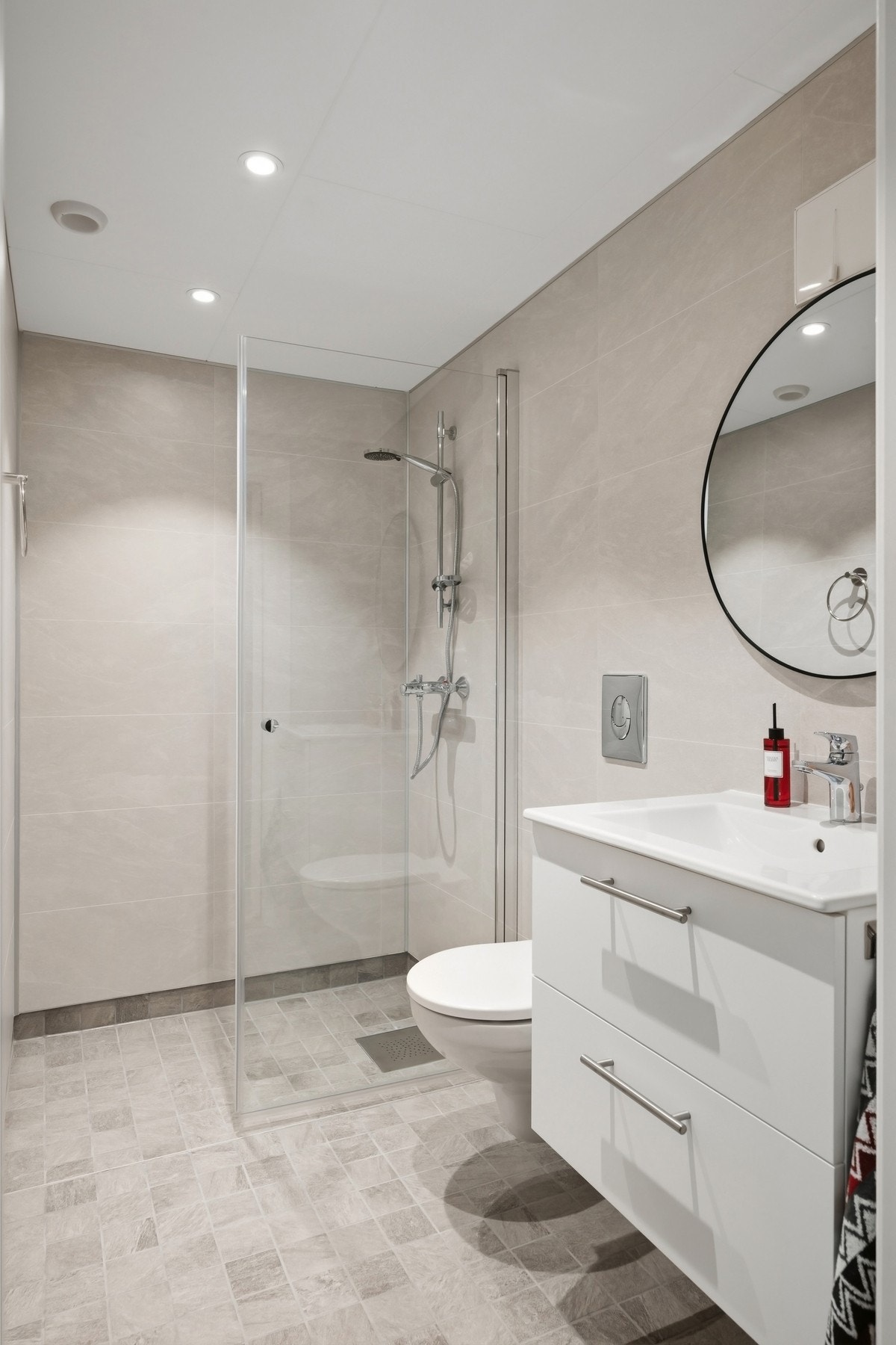 Nytt bad U. etasje Galleribilde