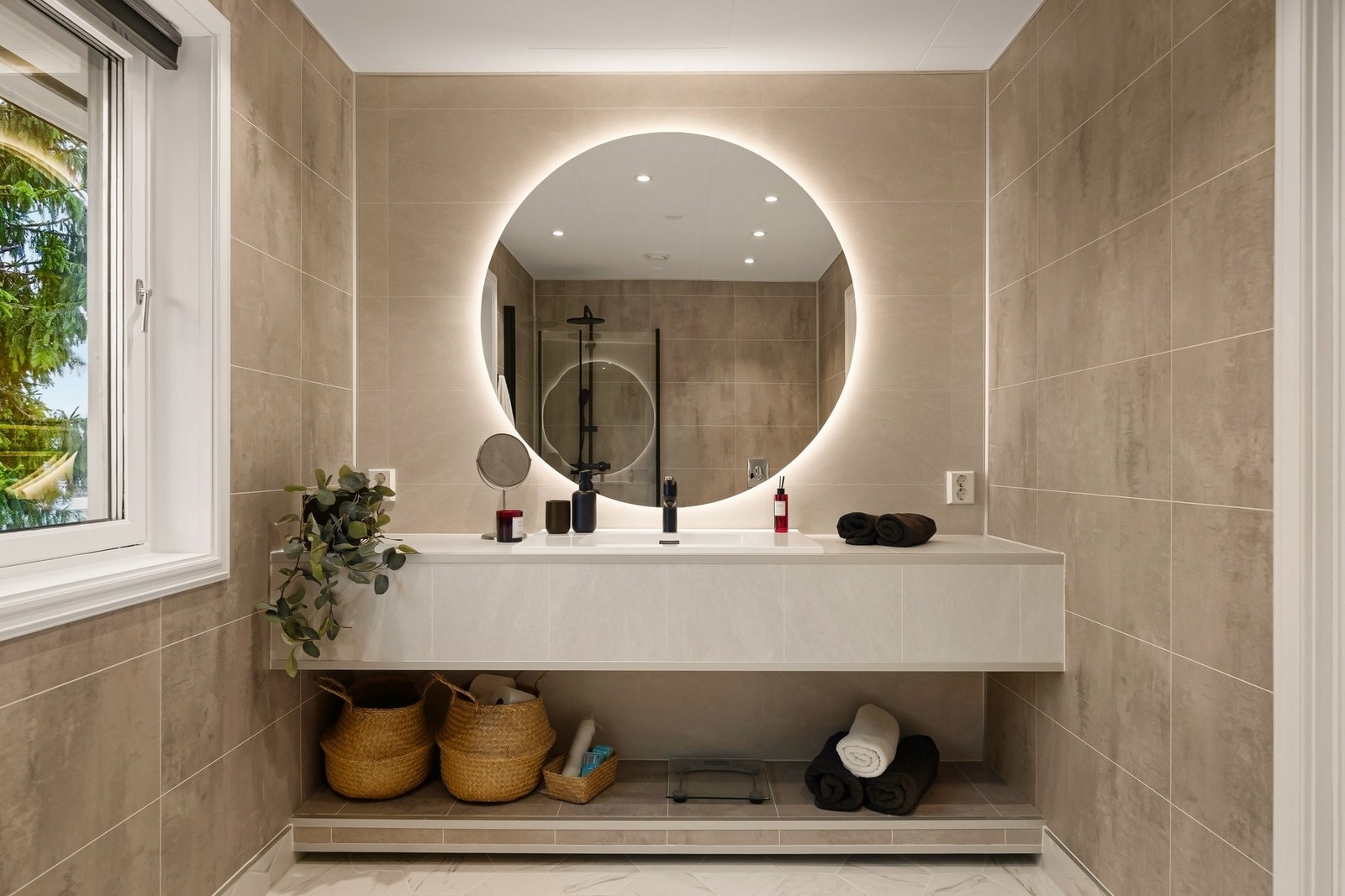 Nytt bad 1. etasje Galleribilde