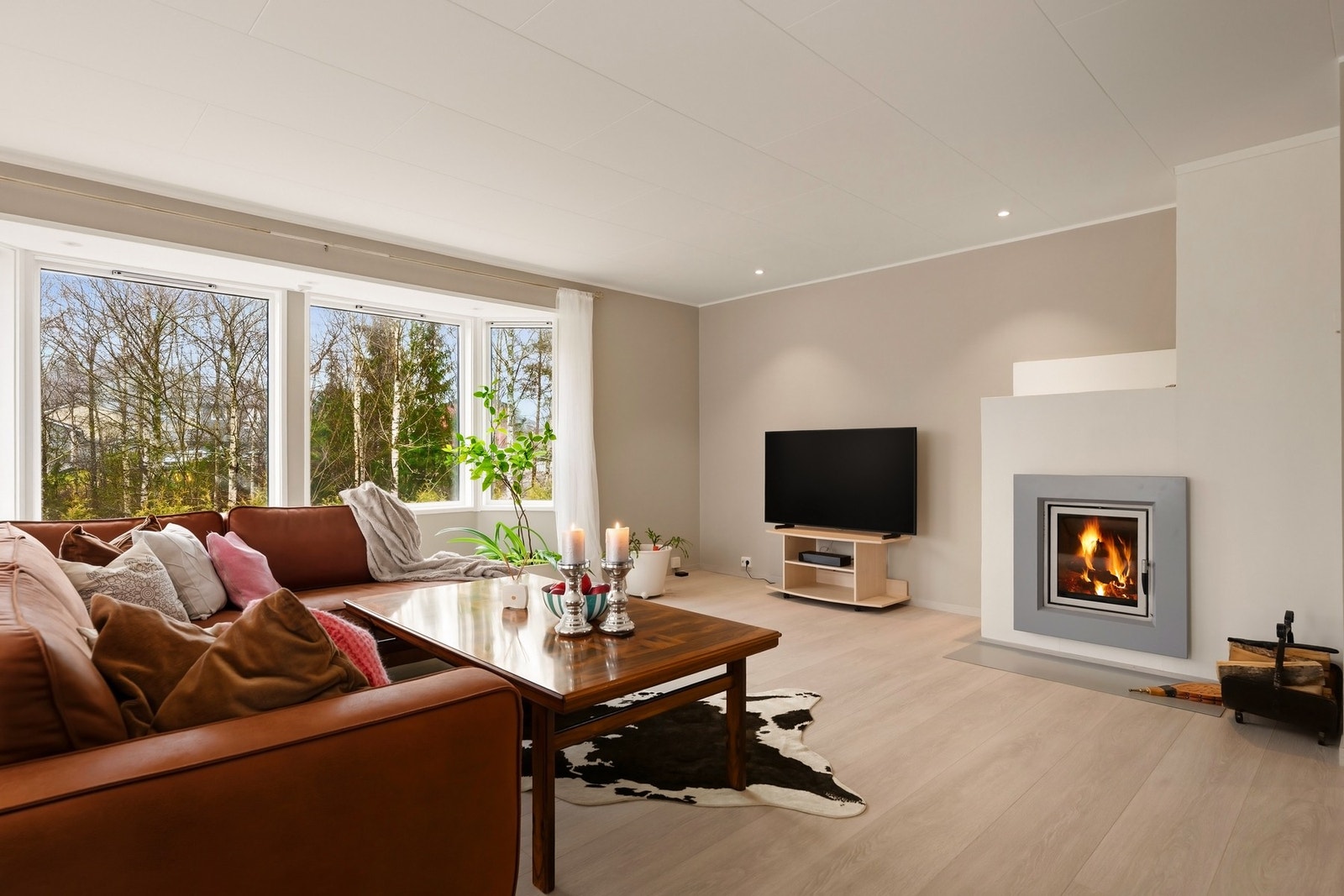 Stue med peis Galleribilde