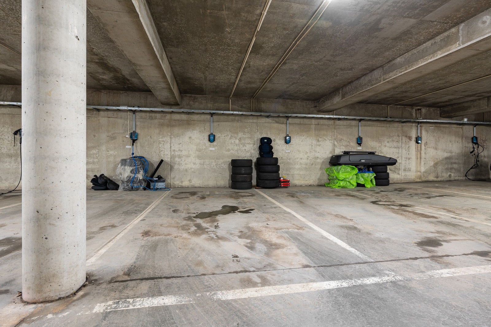 Garasjeplass i fellesanlegg medfølger - mulighet for lading Galleribilde