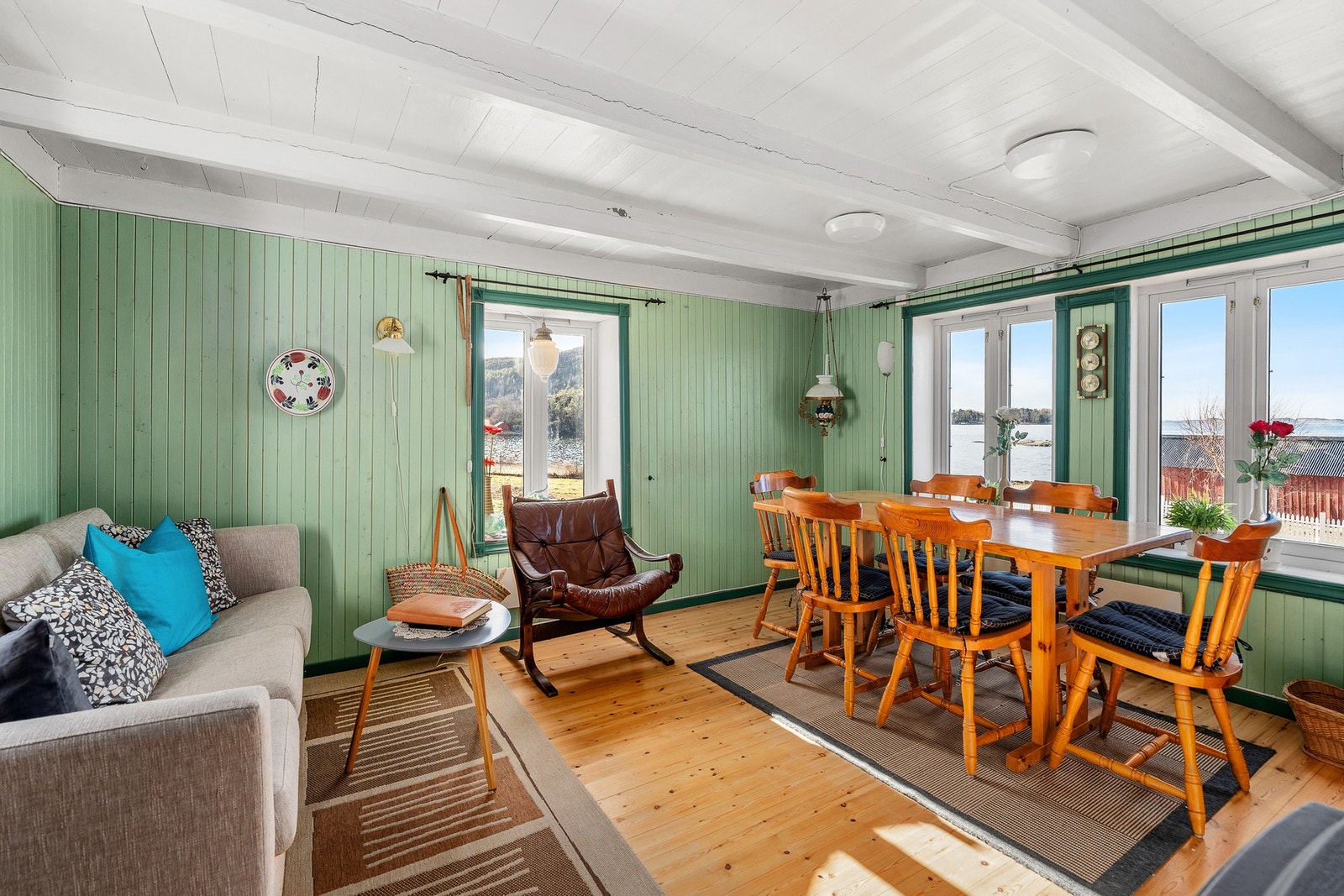 Stue/spisestue Galleribilde