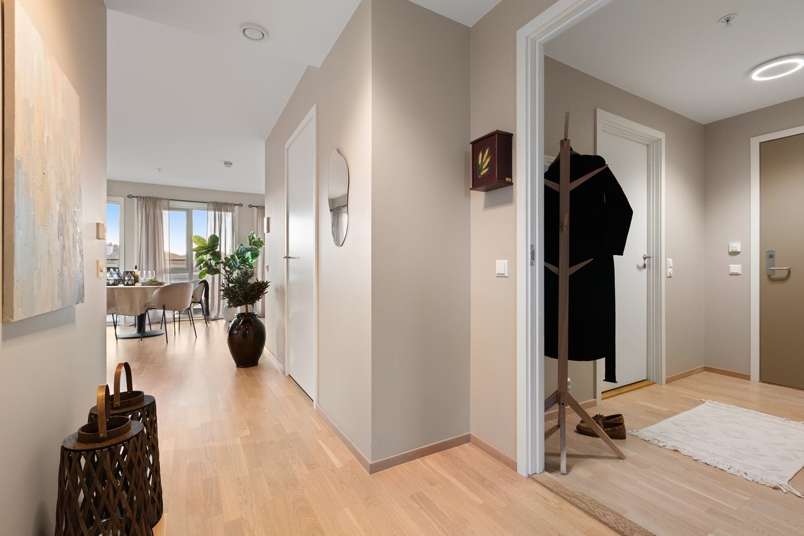 Hyggelig entre. Galleribilde