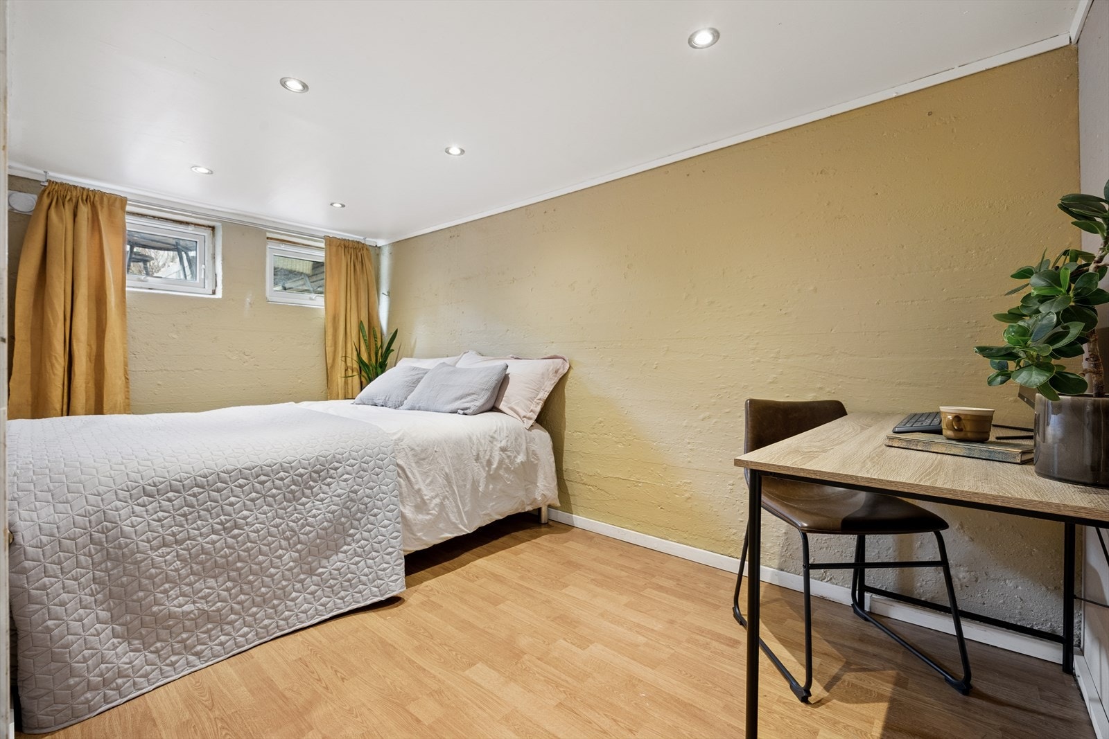 Innredet kjellerrom (ikke godkjent for varig opphold). Galleribilde