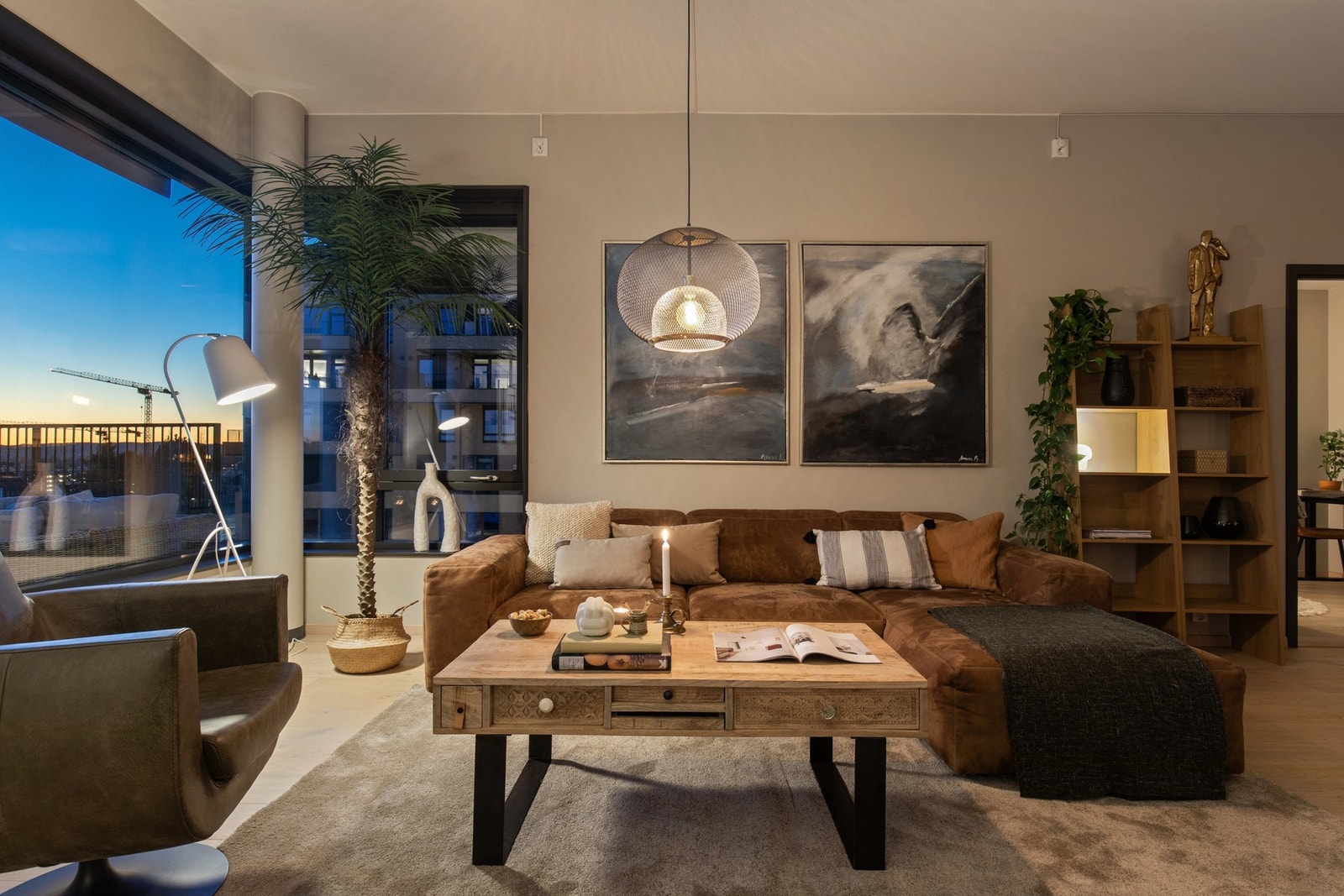 Leiligheten passer perfekt for deg som ønsker en enklere hverdag uten å gi slipp på plass og komfort. Galleribilde