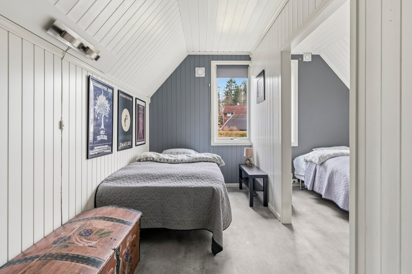 Her får du et soverom som er enkelt å møblere. Galleribilde