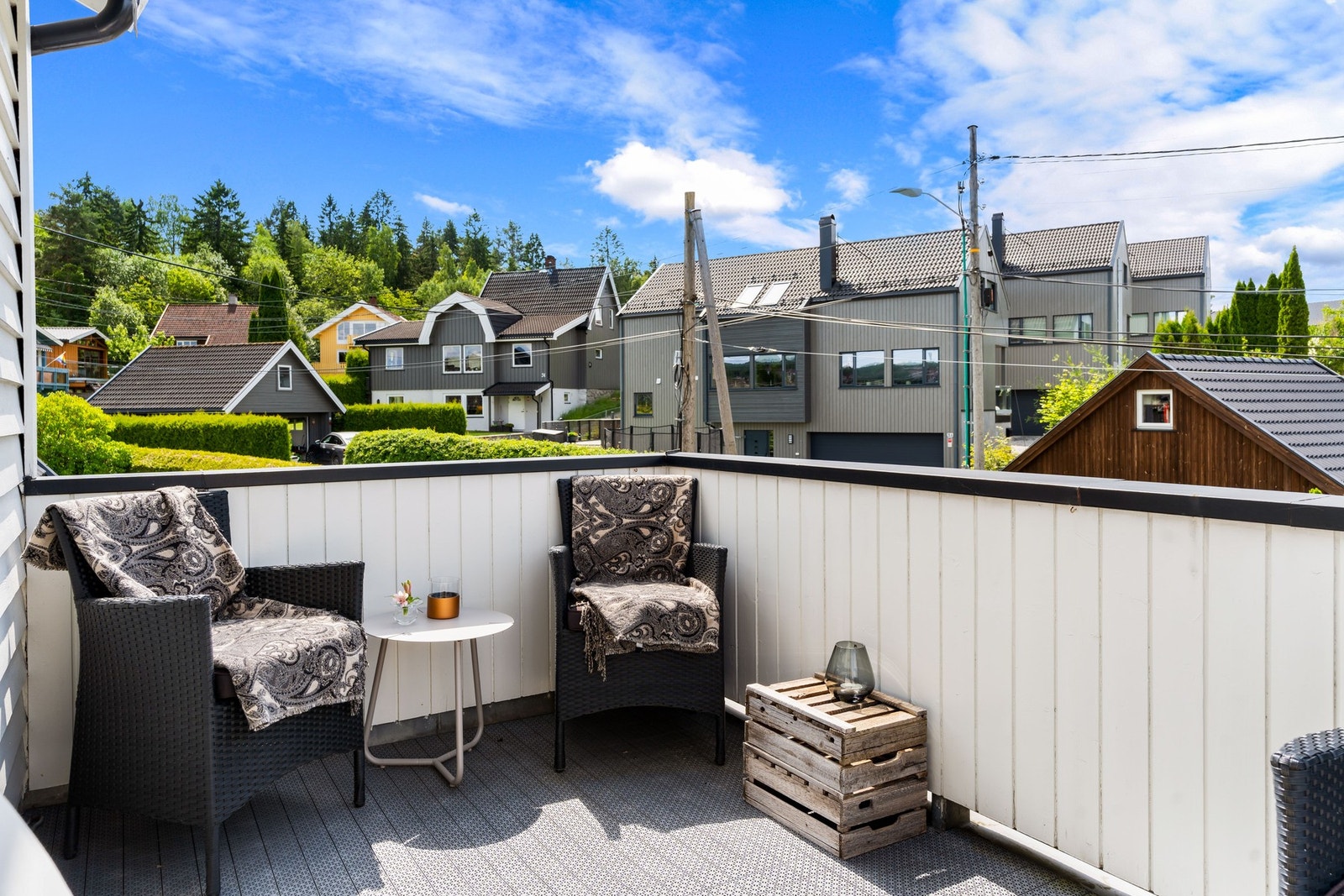 En fin uteplass som gir det lille ekstra i hverdagen. Galleribilde