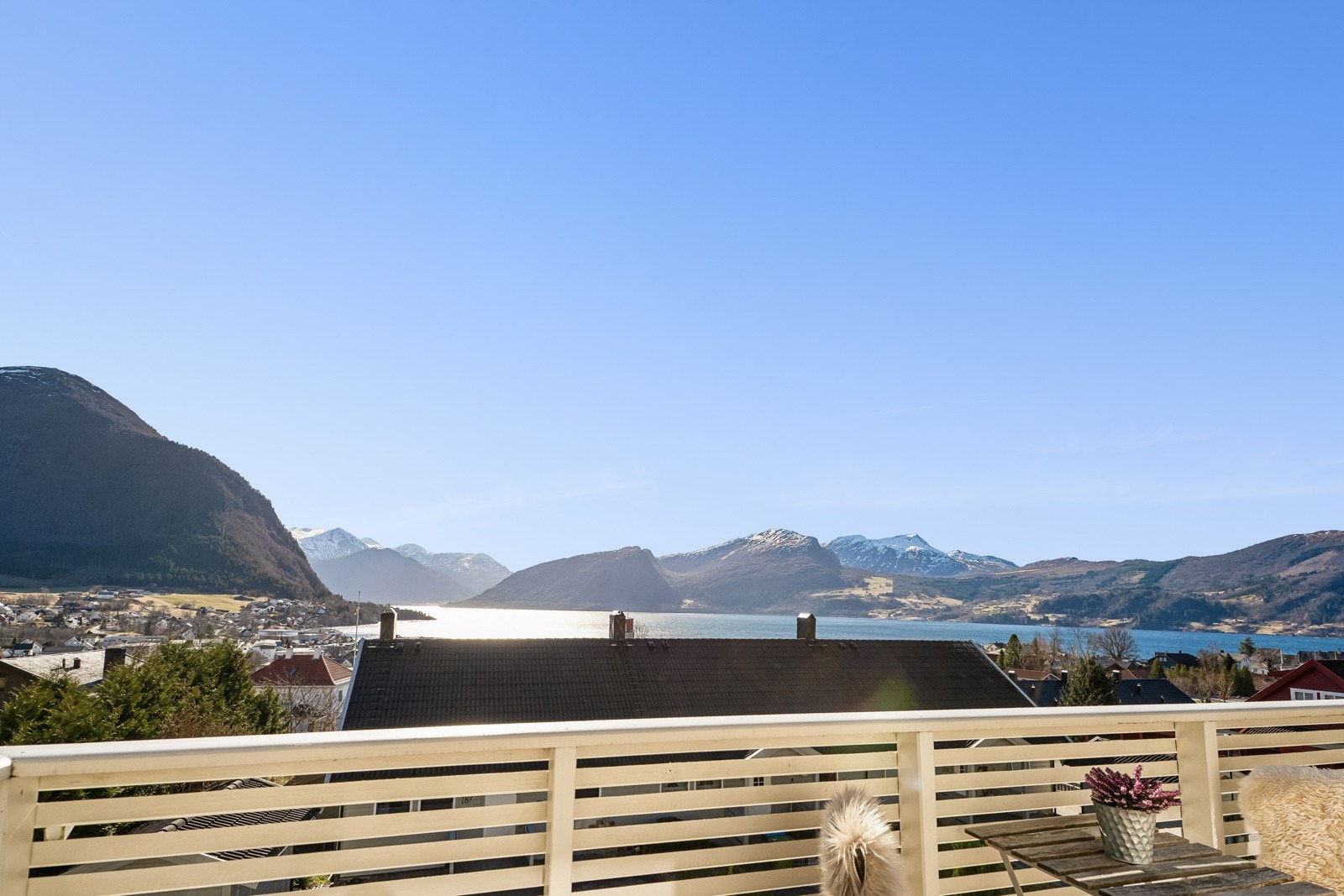 Sentrumsnær beliggenheit i roleg blindgate i Ottamarka, med kort gangavstand til det meste Galleribilde