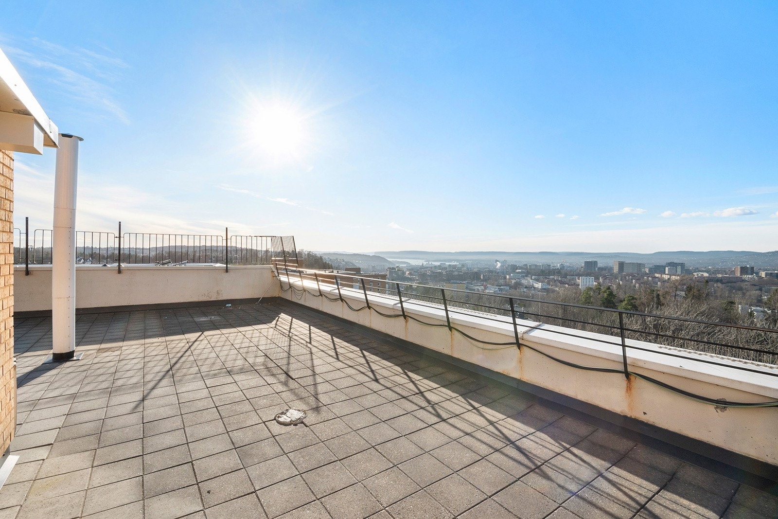 Borettslaget har felles takterrasse Galleribilde