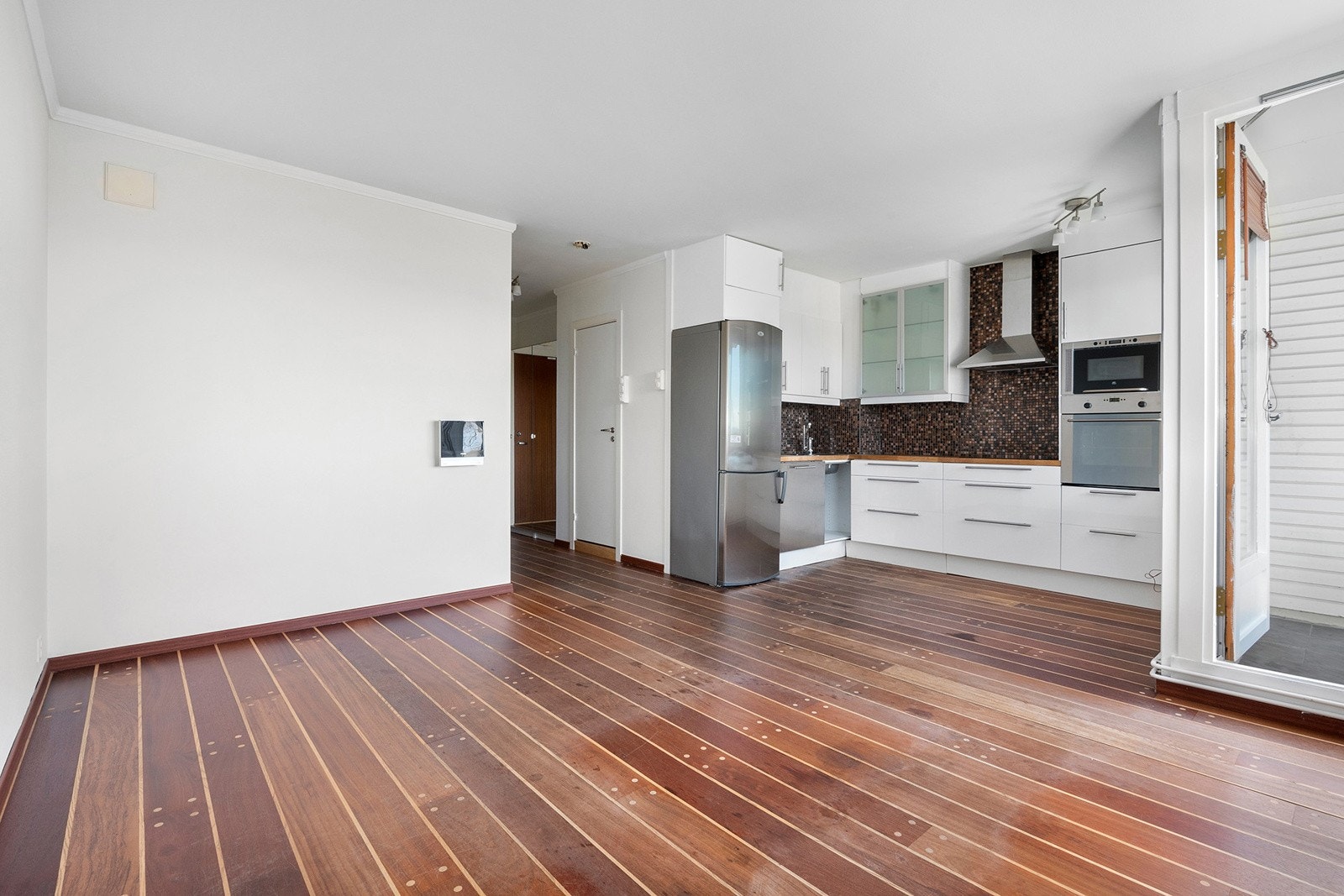 Åpen stue og kjøkkenløsning Galleribilde