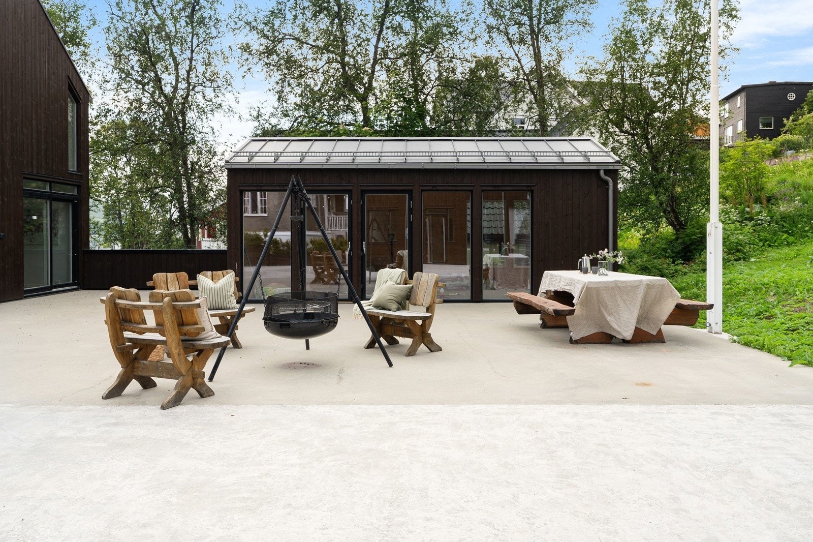 Uinnredet lysthus/grillstue/bod.