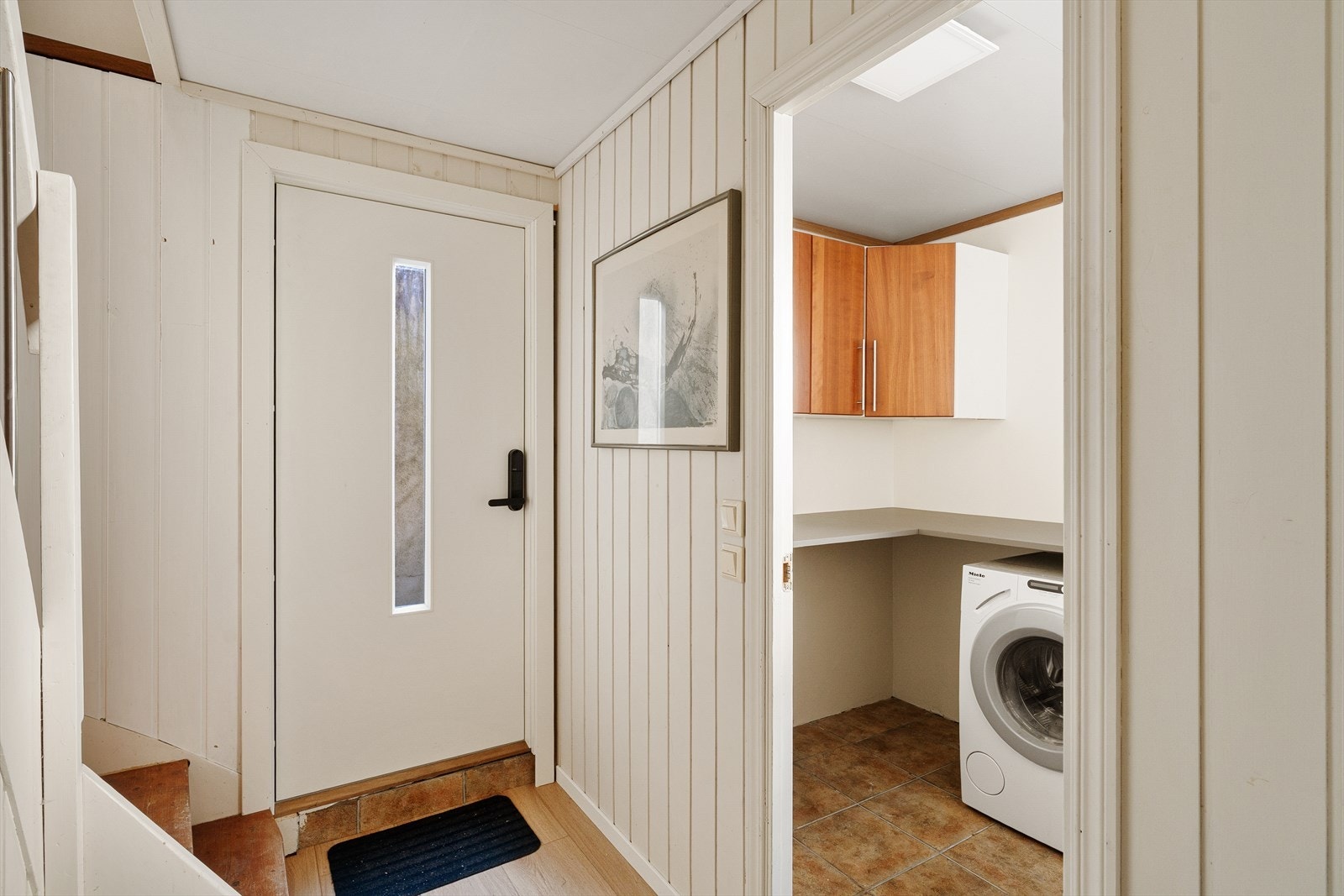 Kjeller inngang Galleribilde