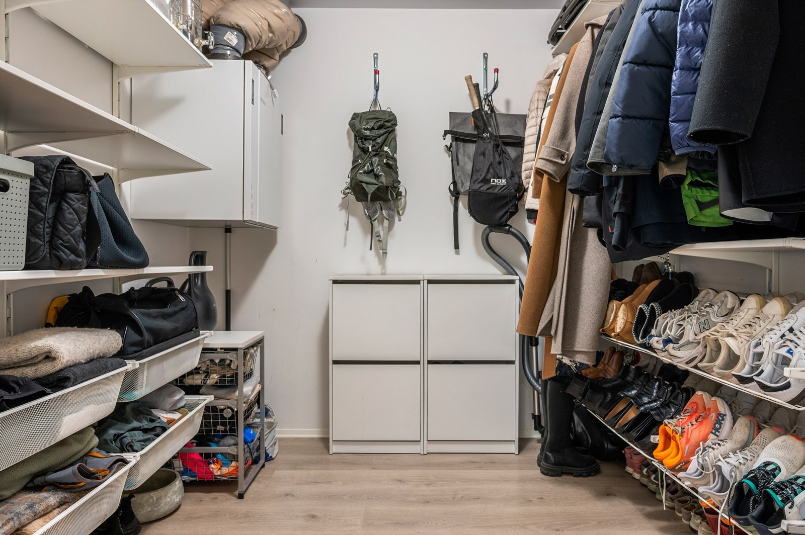 Leiligheten har også en innvendig bod av god størrelse som måler hele 6,5 m². Galleribilde