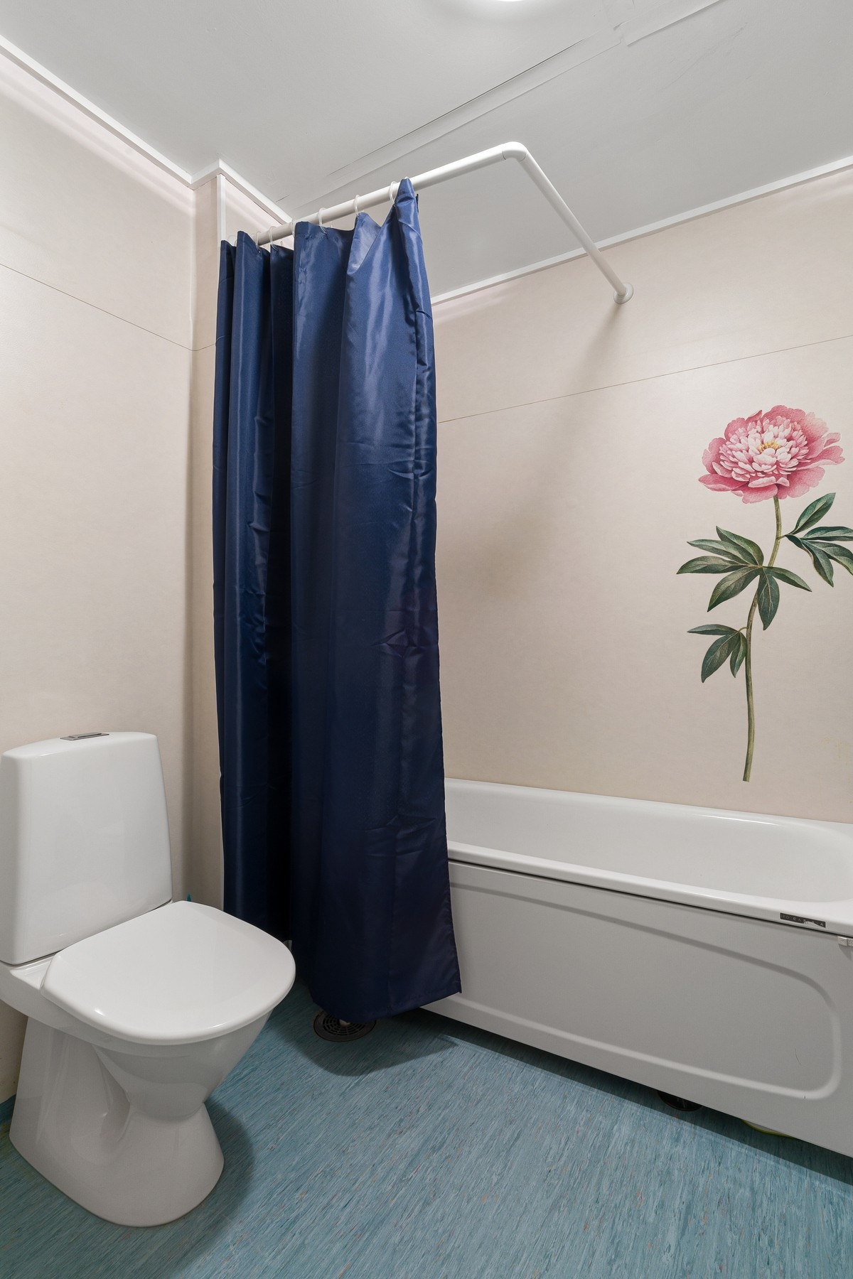 Bad/vaskerom i underetasjen. Galleribilde