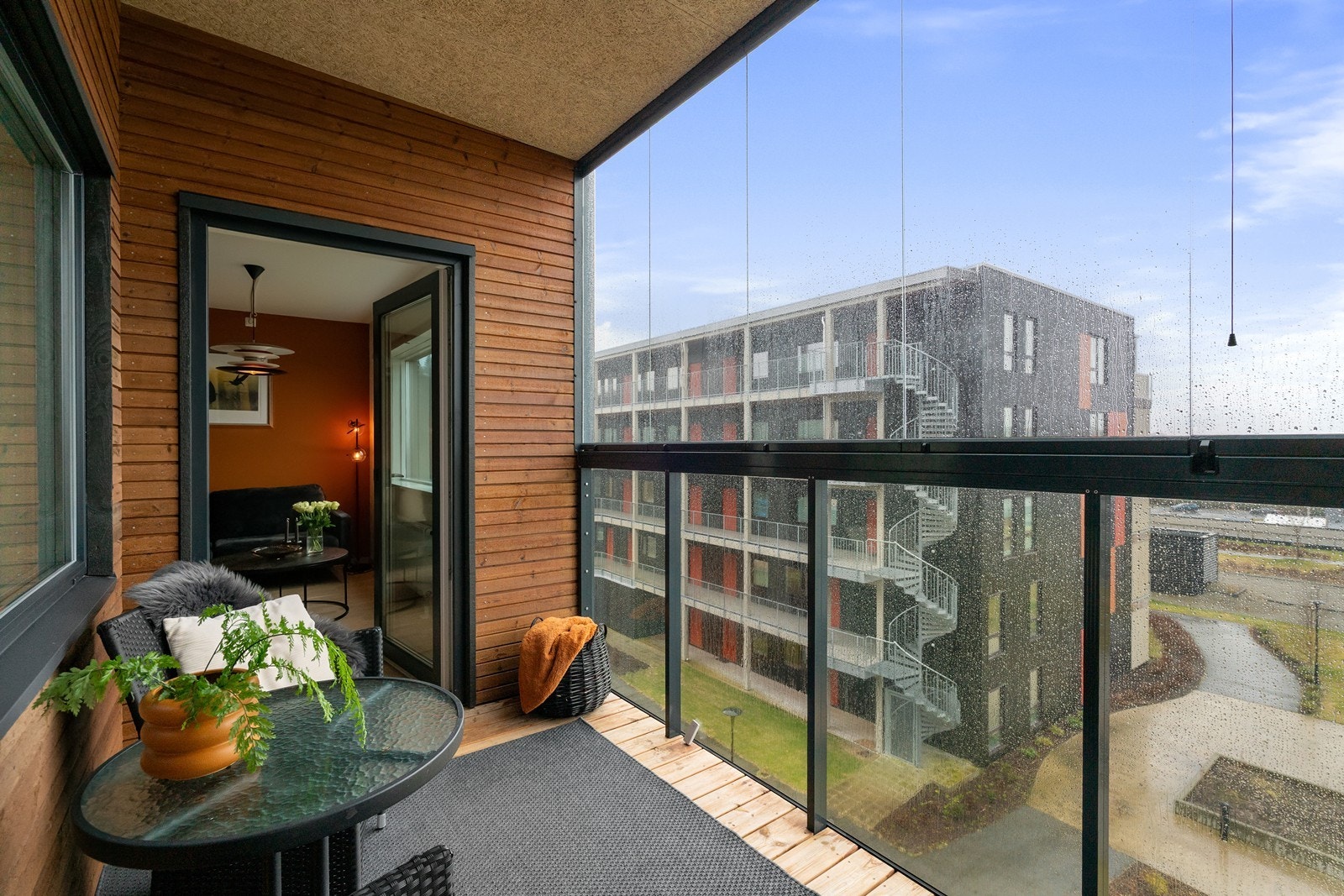 Innglasset balkong Galleribilde