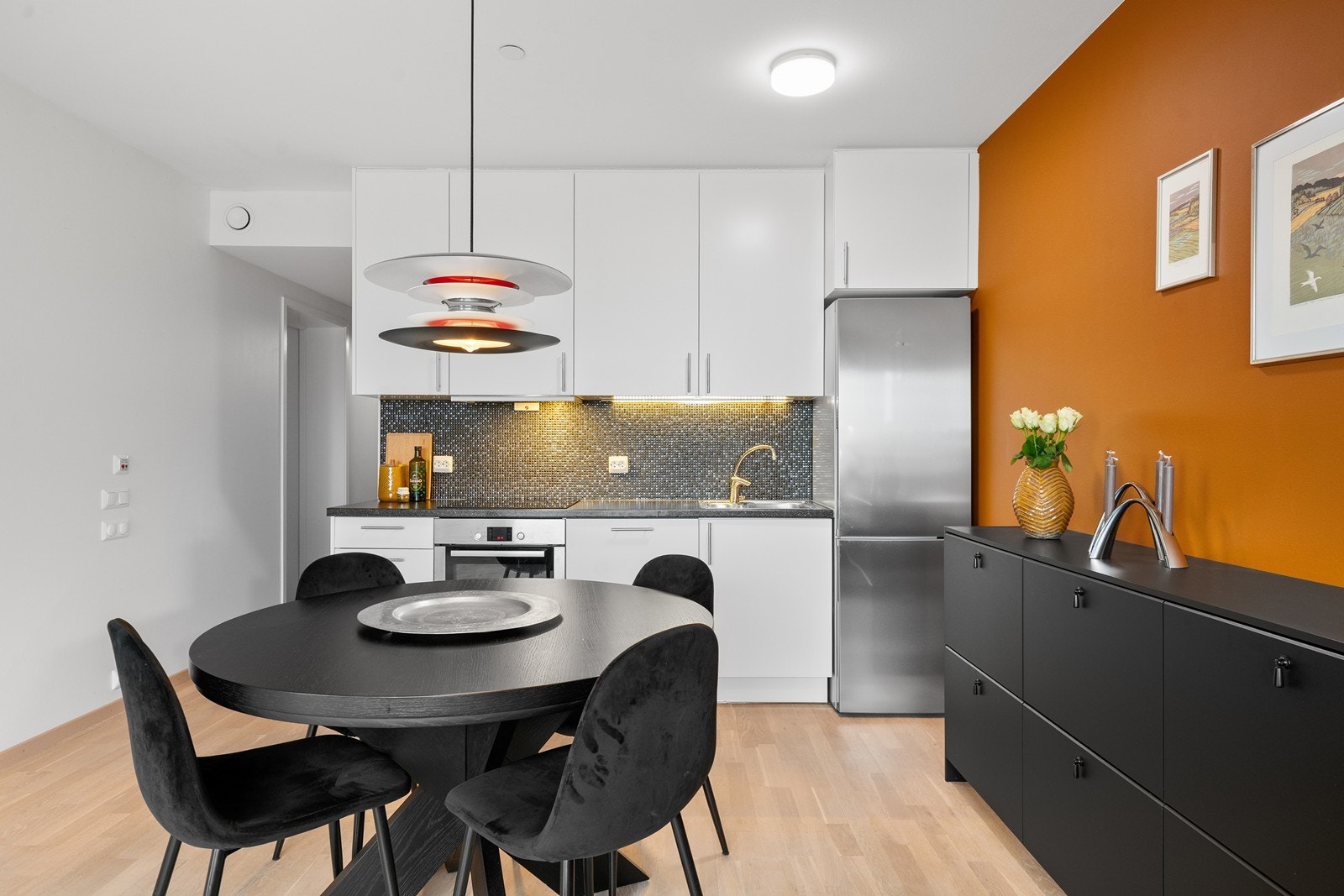 Stue/kjøkken Galleribilde