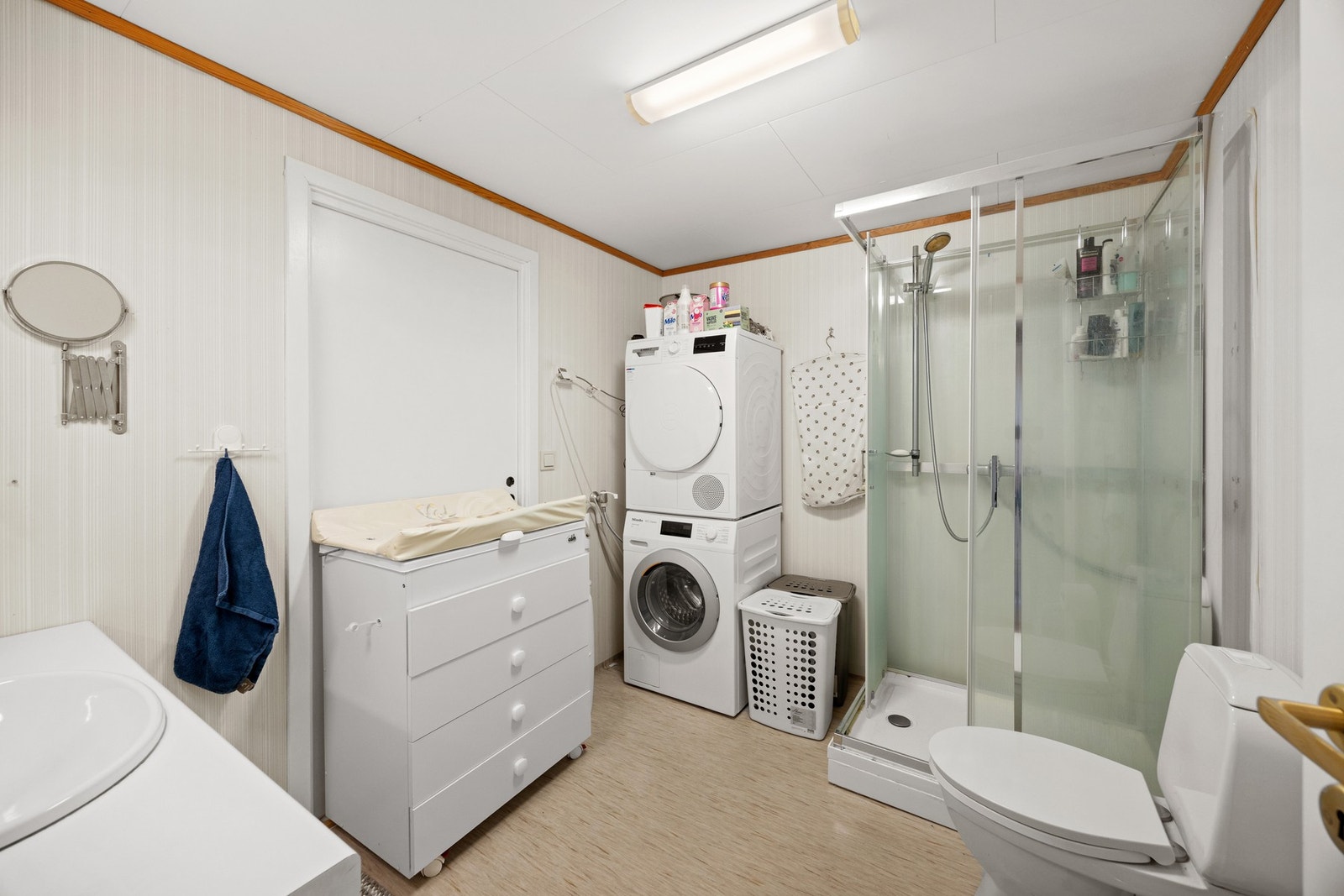 Bad/vaskerom - ca 7 kvm. Galleribilde