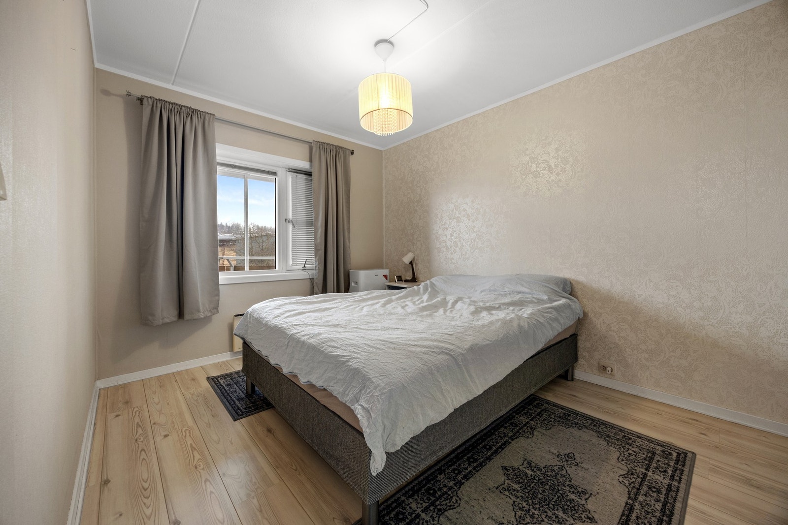 Hovedsoverom - ca 12 kvm. Galleribilde