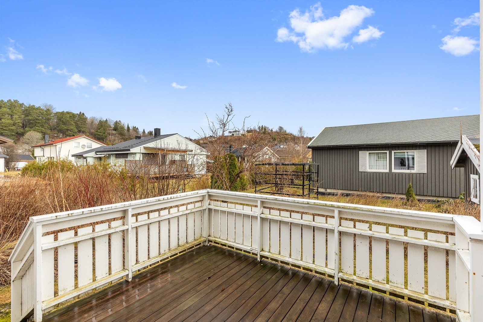 Her kan morgenkaffen nytes, med direkte utgang fra kjøkkenet. Galleribilde