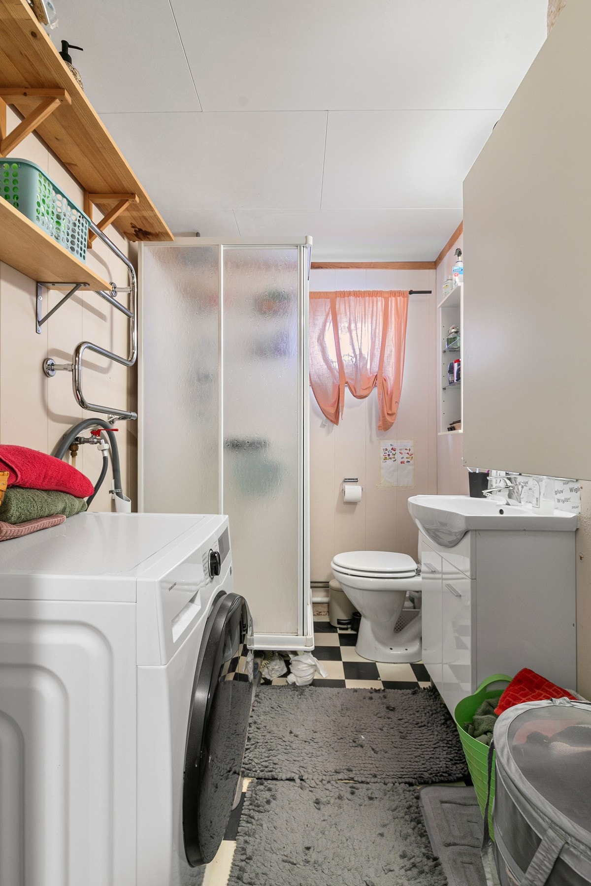 Badet i annekset har fått TG 3 i tilstandsrapporten. Galleribilde