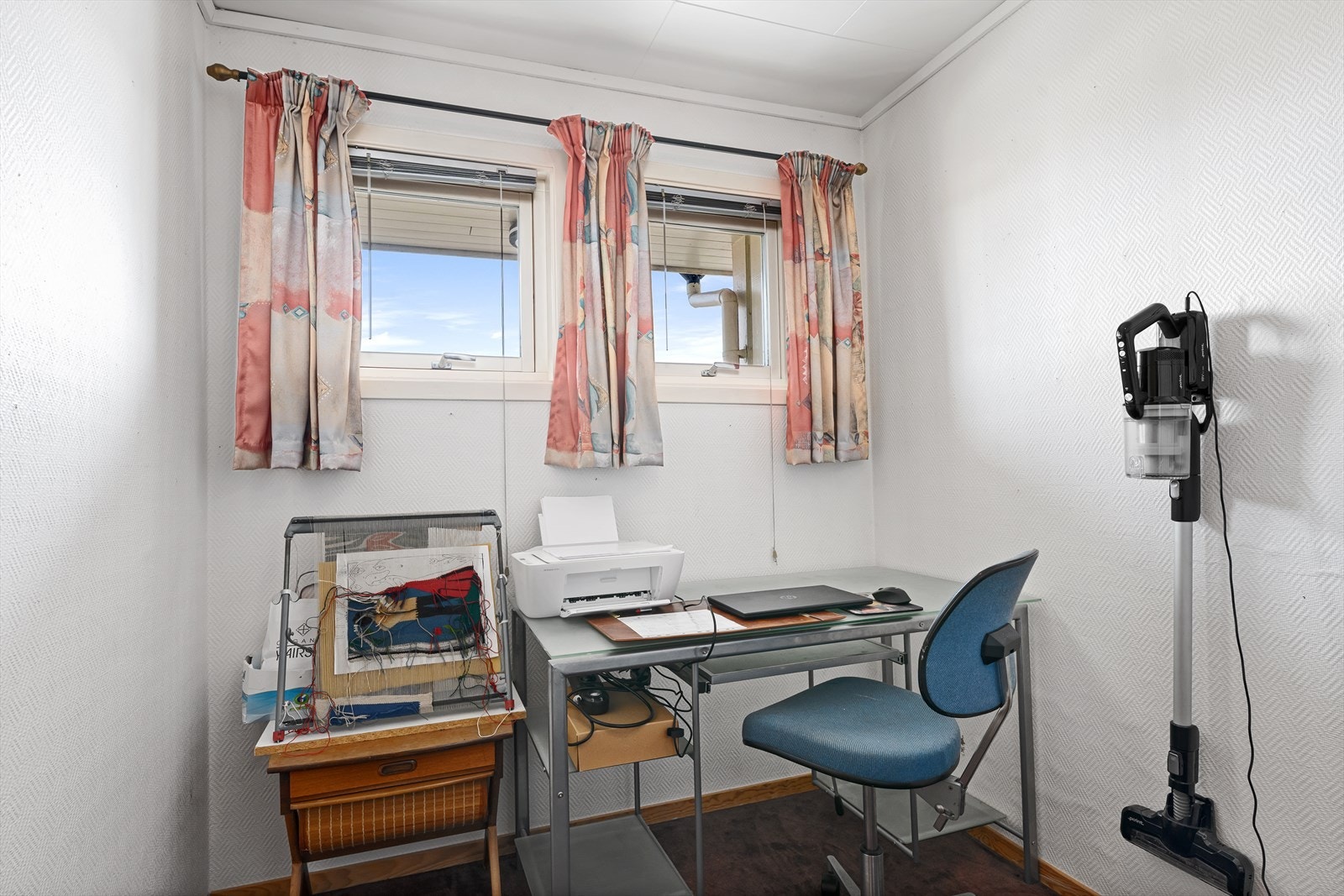 Kontoret kan også brukes som hobbyrom Galleribilde