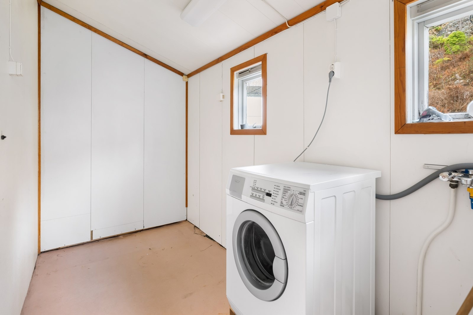 Vaskerom Galleribilde