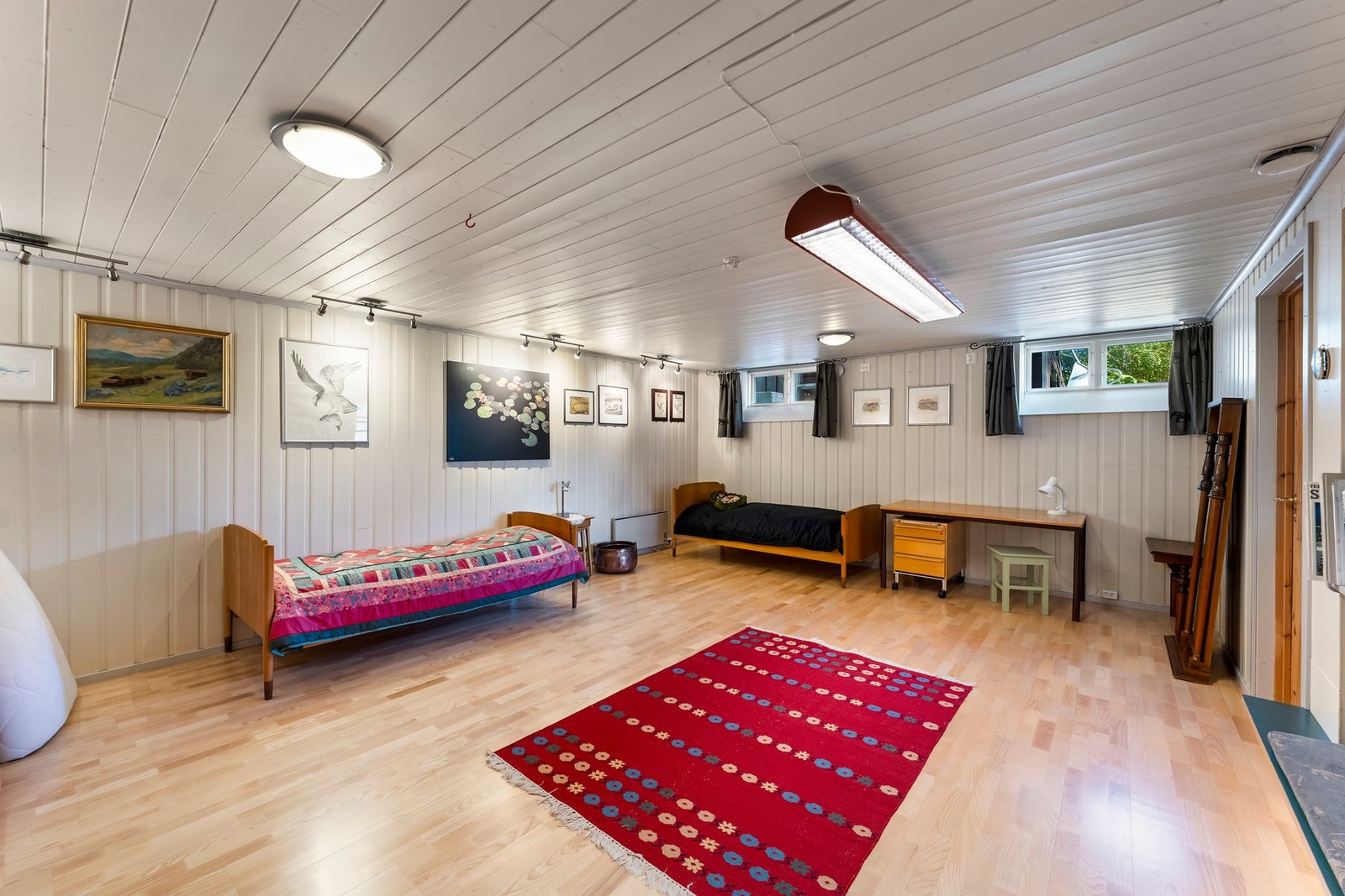 Kjellerstue. Galleribilde