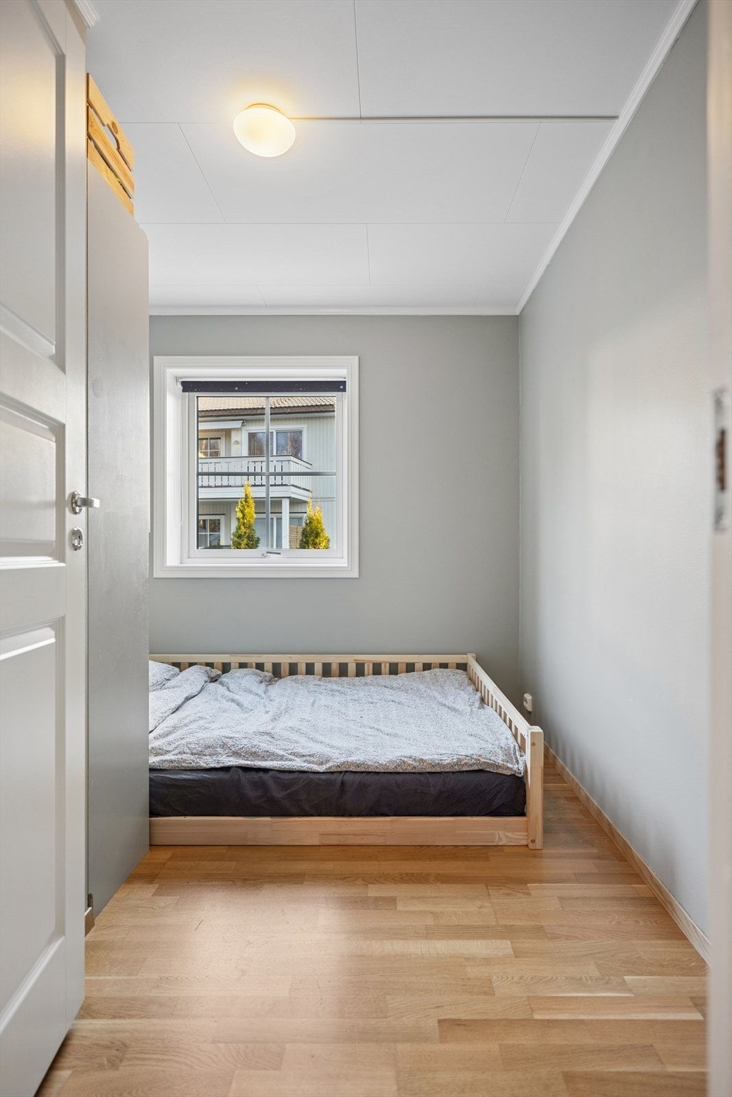 Det andre soverommet egner seg godt som barnerom, gjesterom eller kontor etter behov. Galleribilde