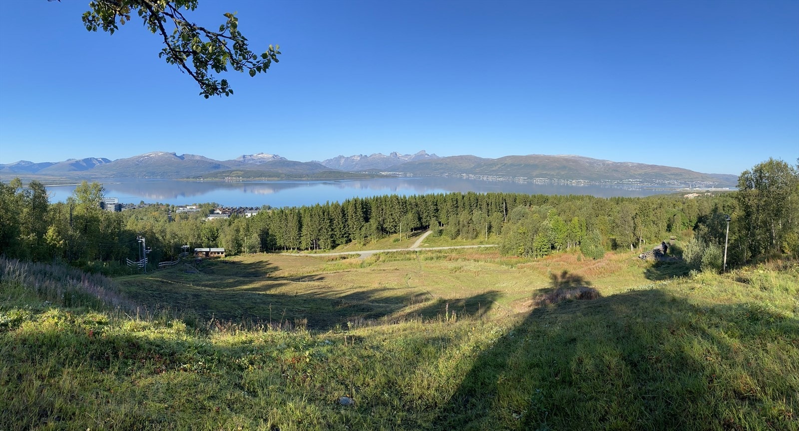 Privat bilde av Bak-Olsen skitrekk som ligger i tilknytning til turstier og lysløypa Galleribilde