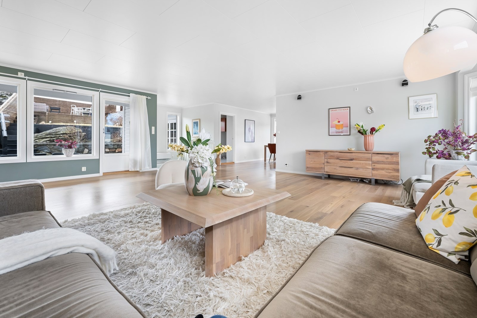 Utgang fra stue til terrasse Galleribilde