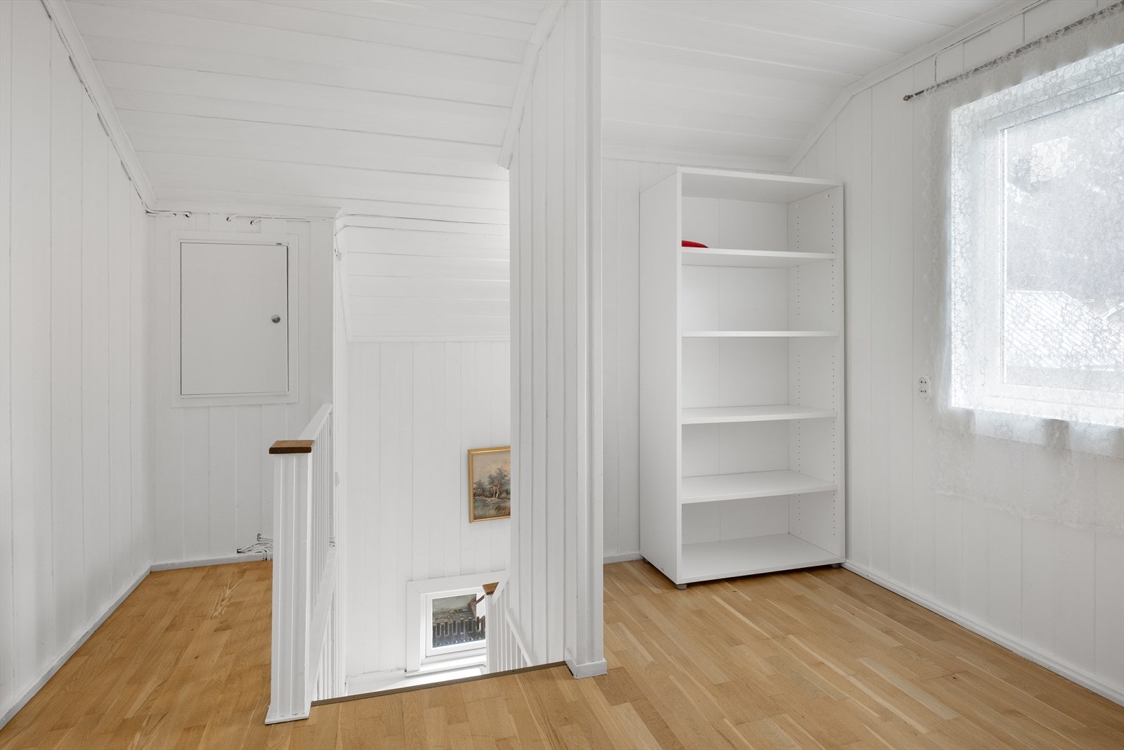 Gangen i andre etasje fordeler til soverommene. Galleribilde