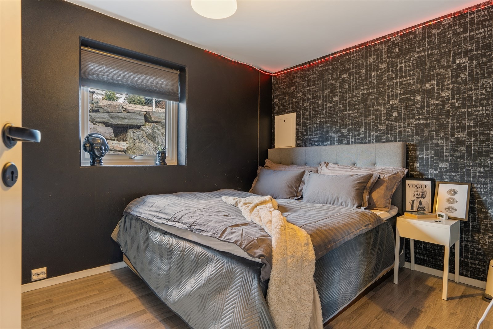 Soverom. Galleribilde